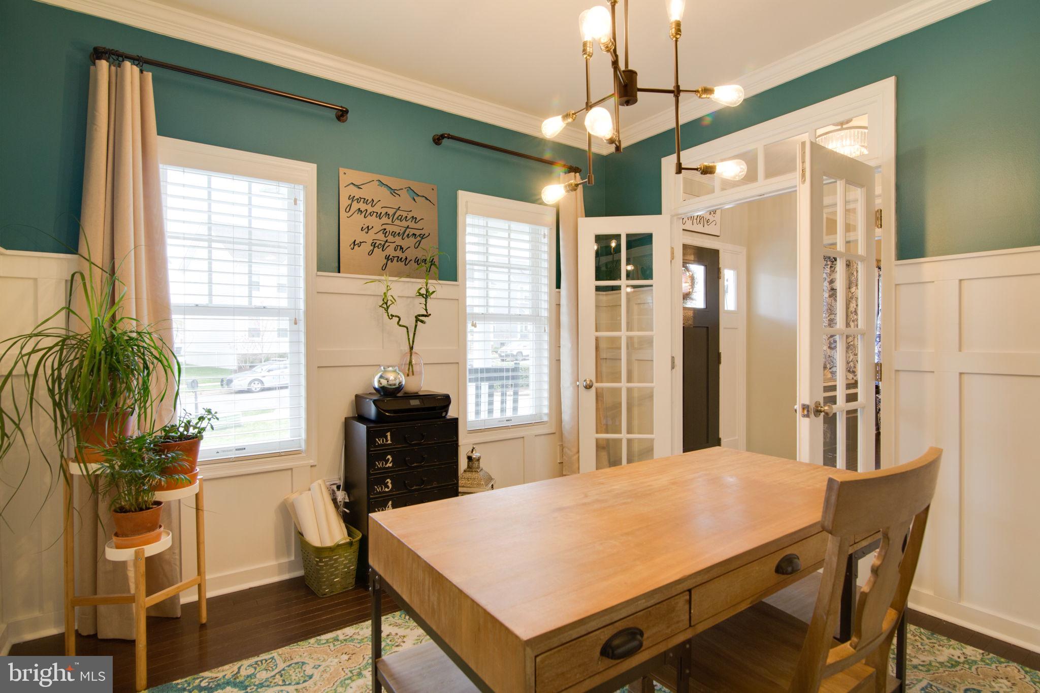 LADYSMITH VILLAGE - Residential