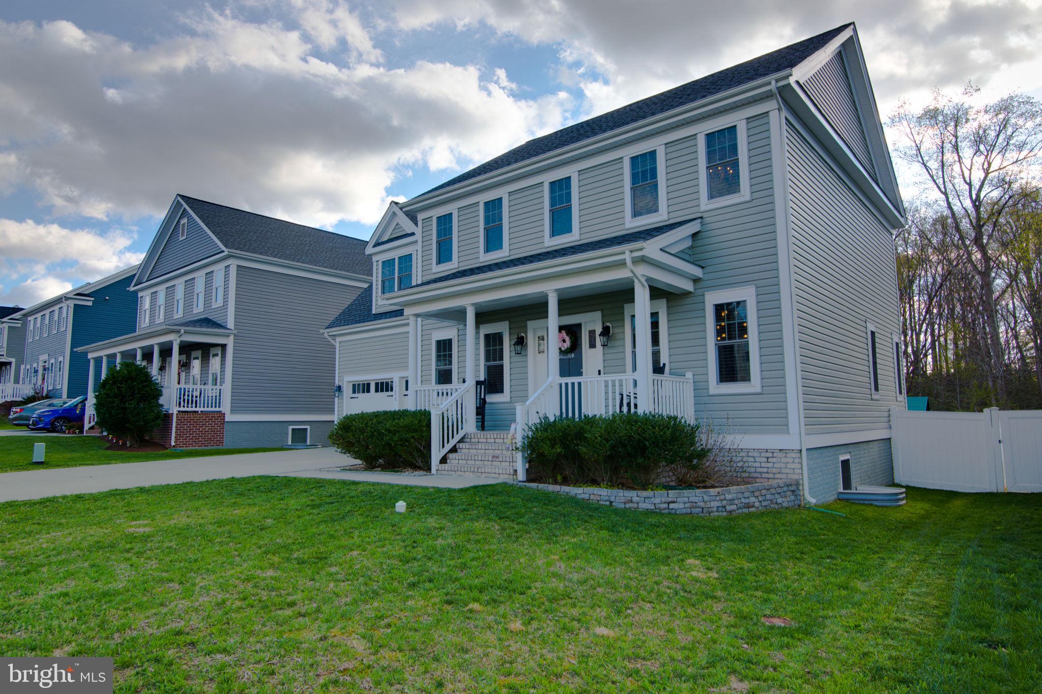 LADYSMITH VILLAGE - Residential