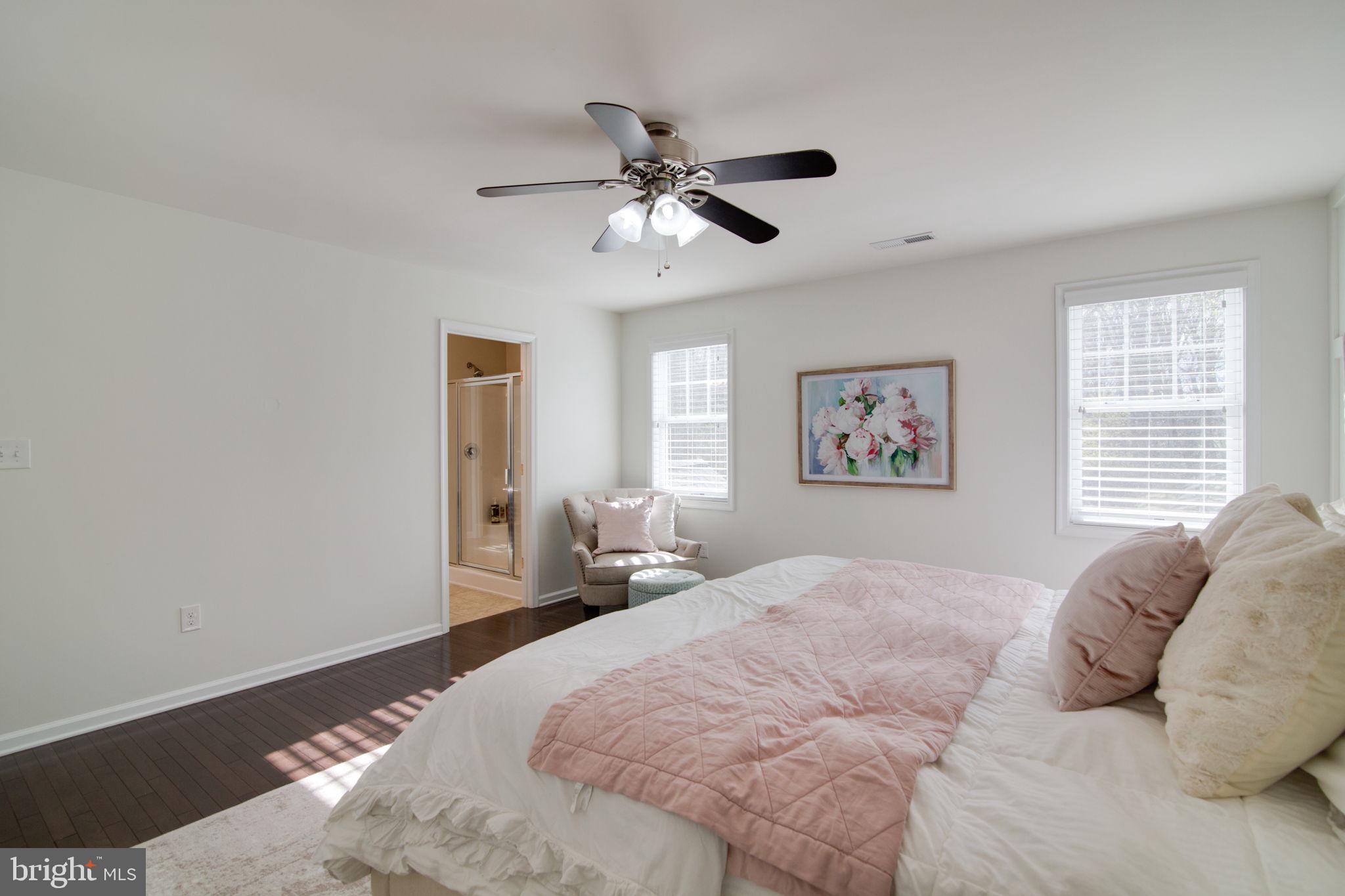 LADYSMITH VILLAGE - Residential