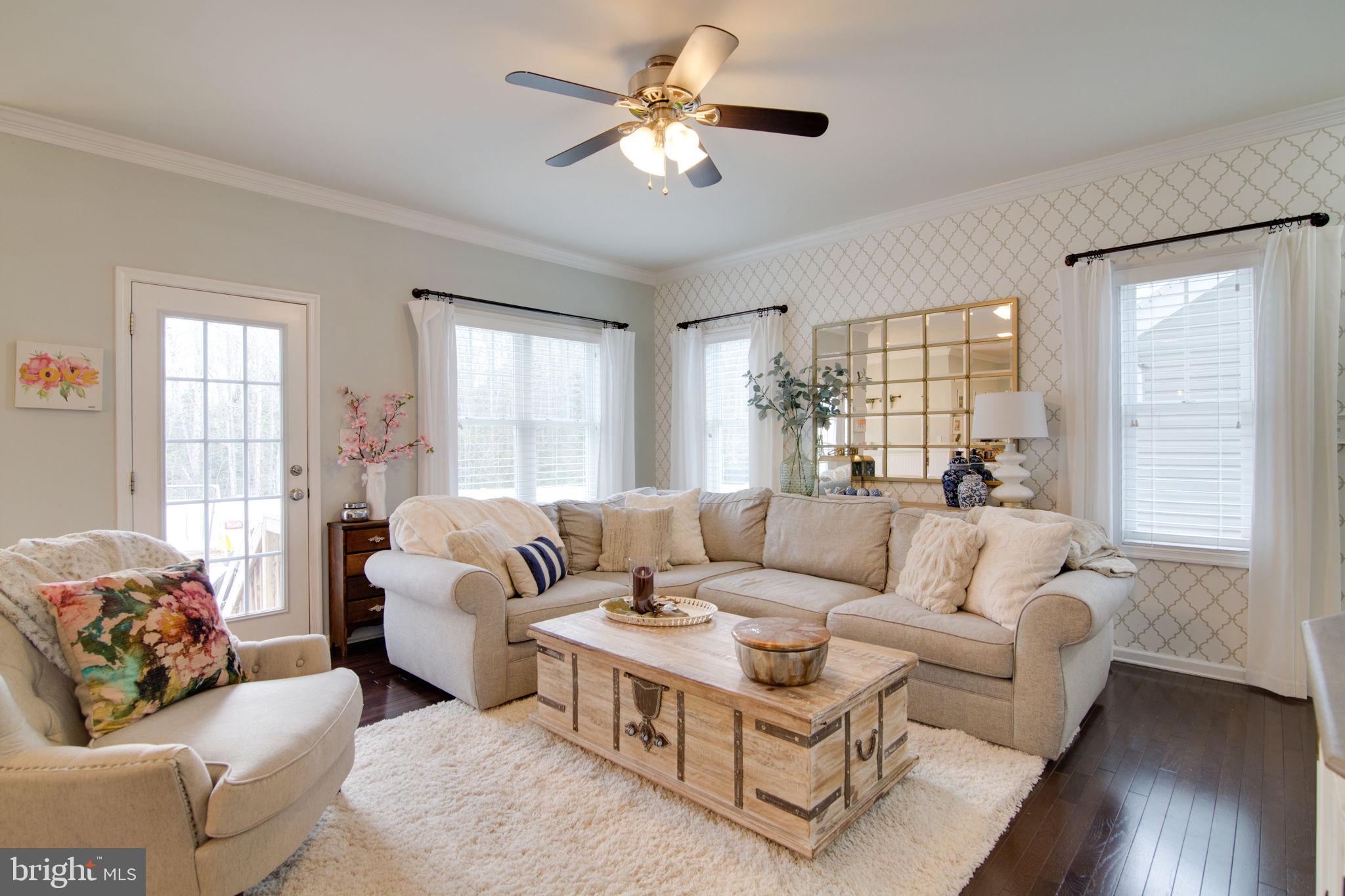 LADYSMITH VILLAGE - Residential