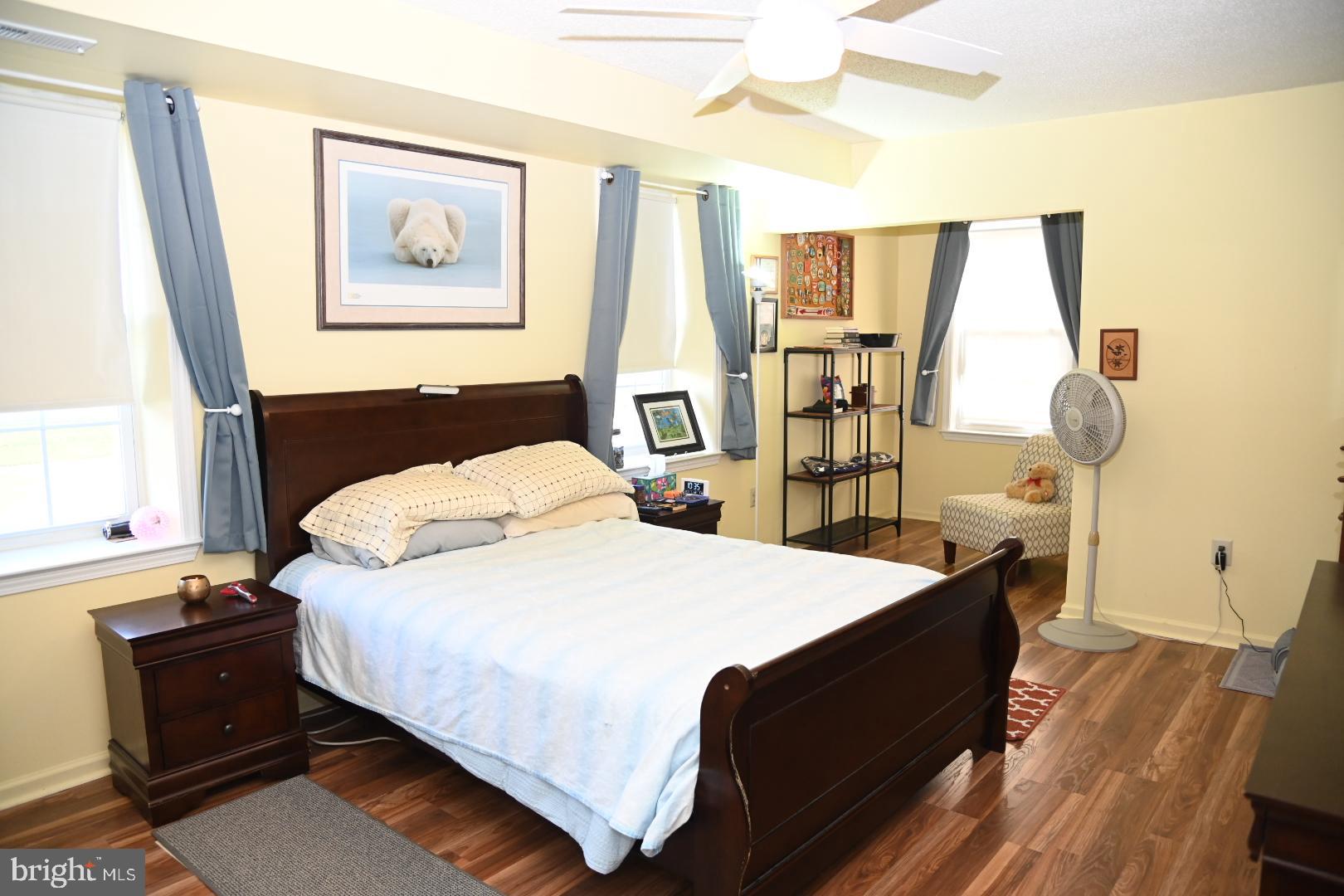 CENTENNIAL STATION - Residential