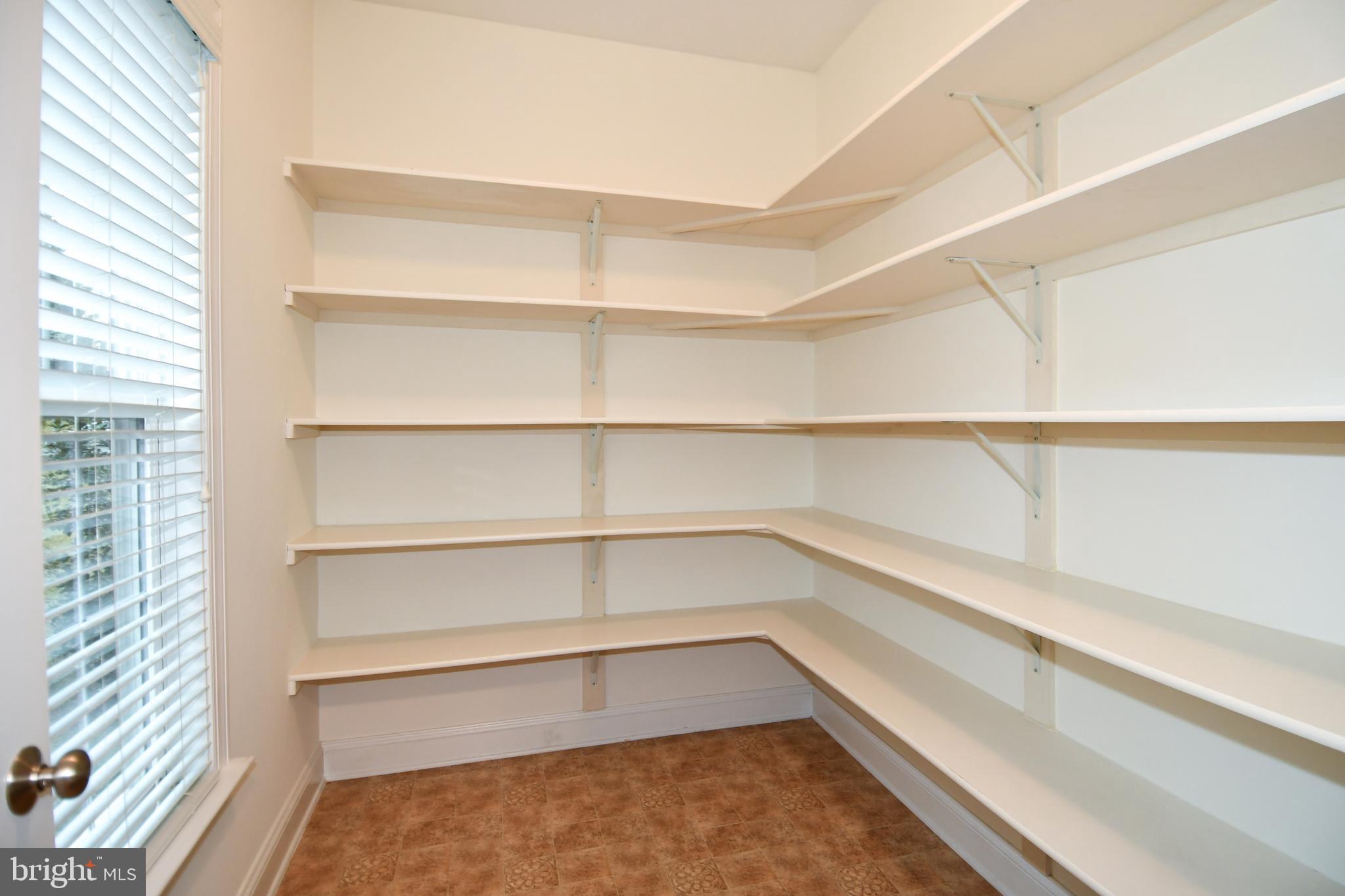 CENTREVILLE FARMS - Residential