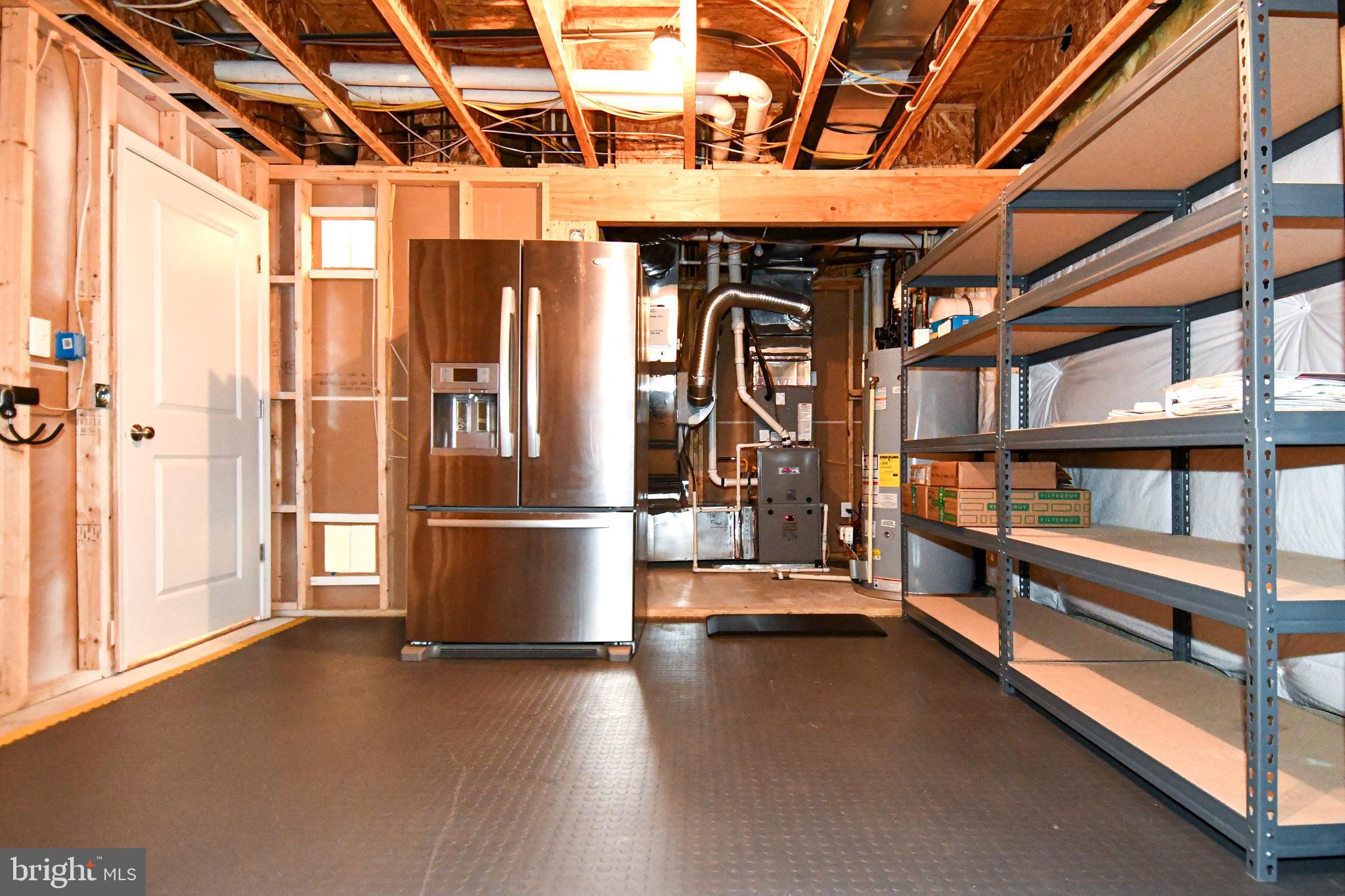 CENTREVILLE FARMS - Residential