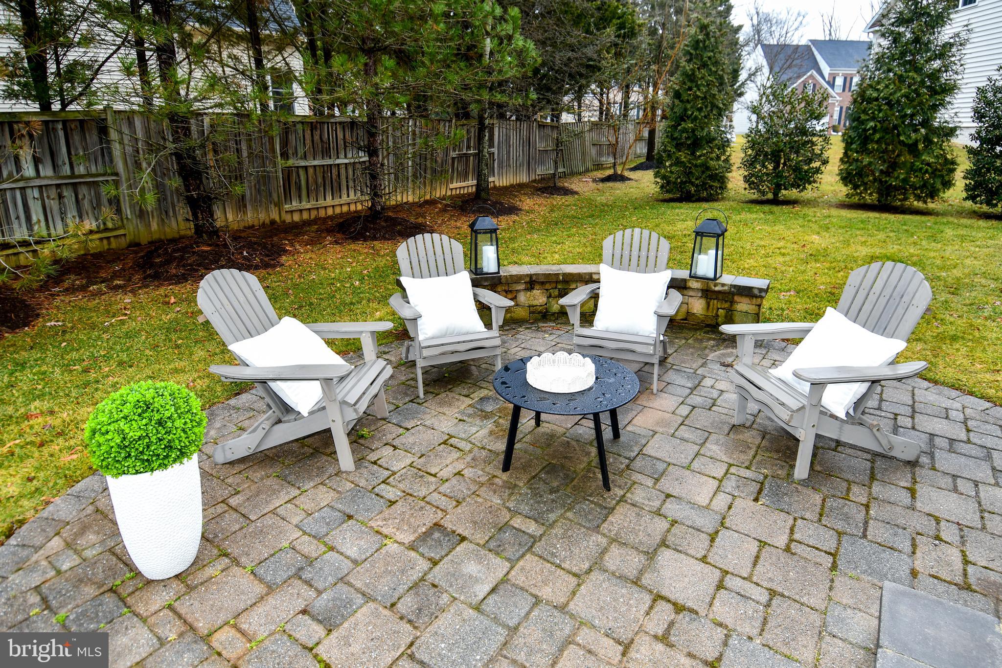 CENTREVILLE FARMS - Residential