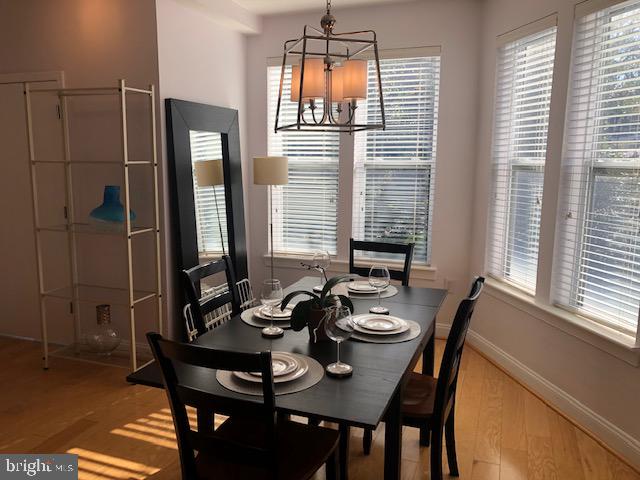 ROSSLYN - Residential Lease