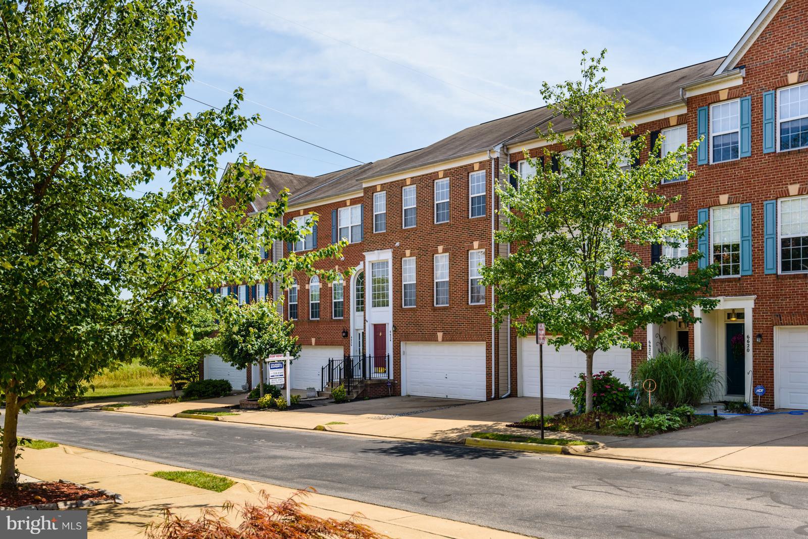 KINGSTOWNE - Residential Lease