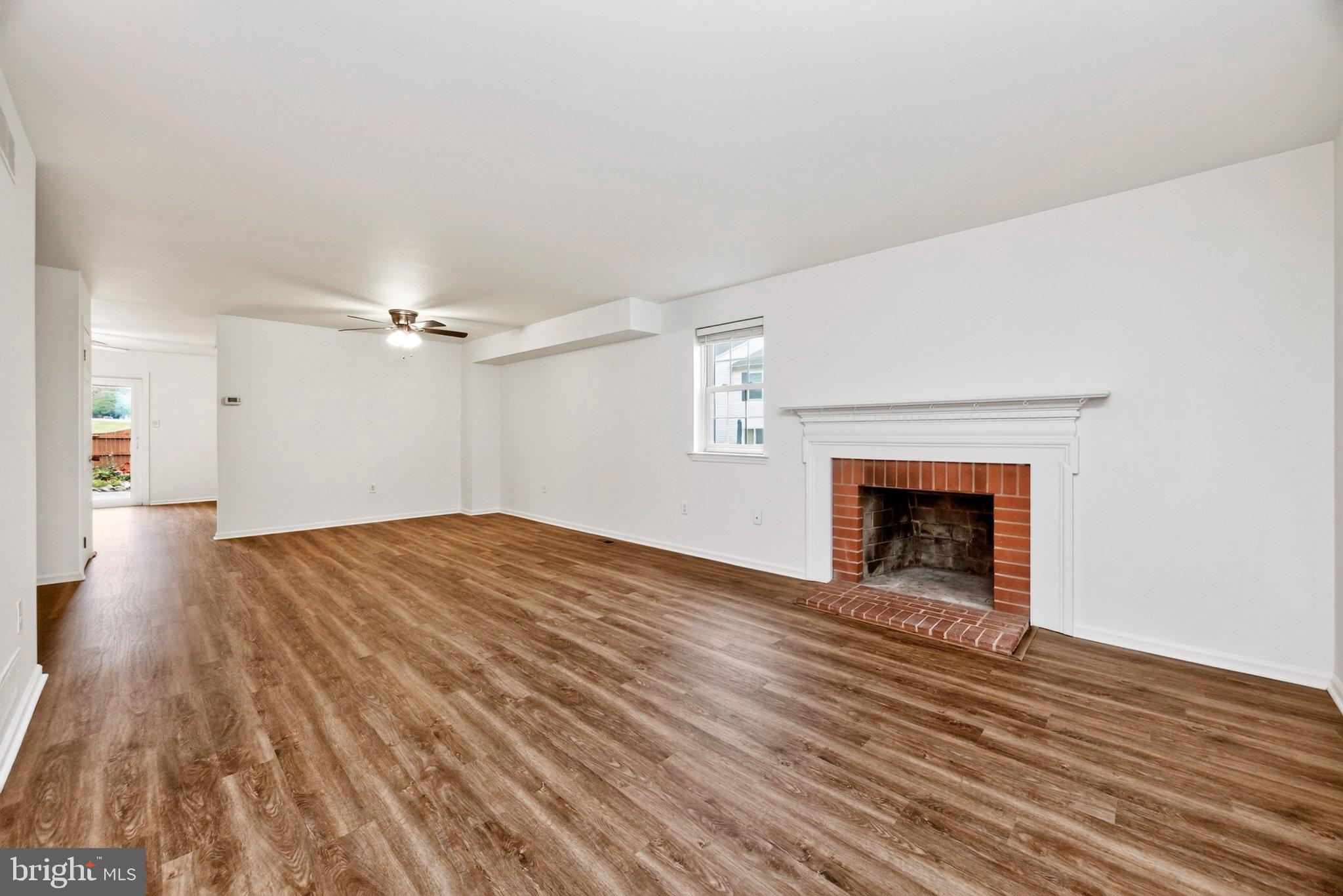 1704 VILLAGE GREEN DRIVE