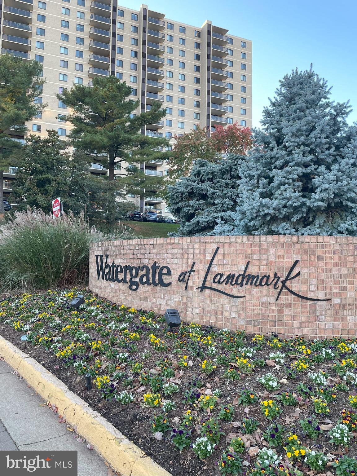 203 YOAKUM PARKWAY 1807