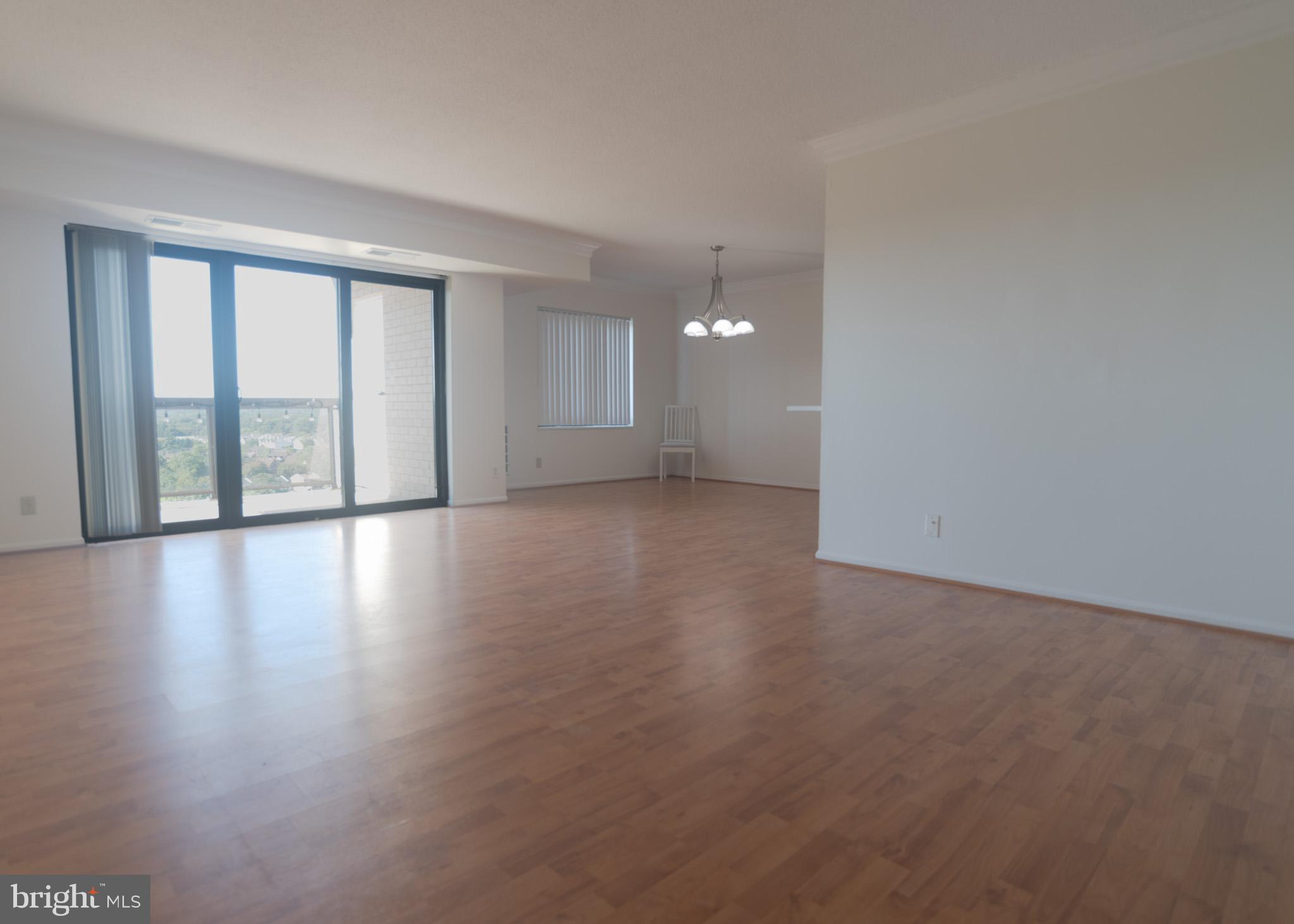 WATERGATE AT LANDMARK - Residential