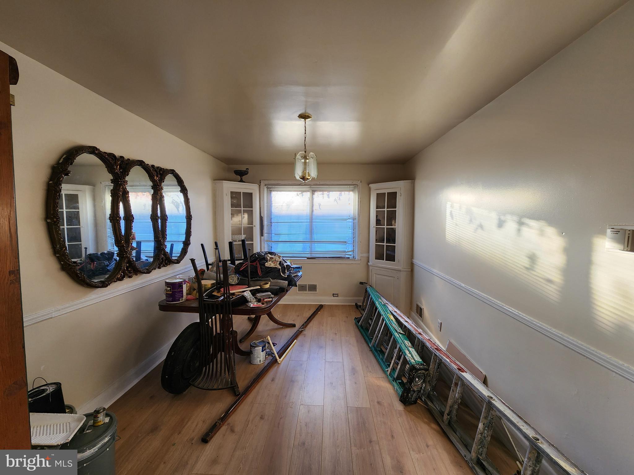 WOODMERE - Residential