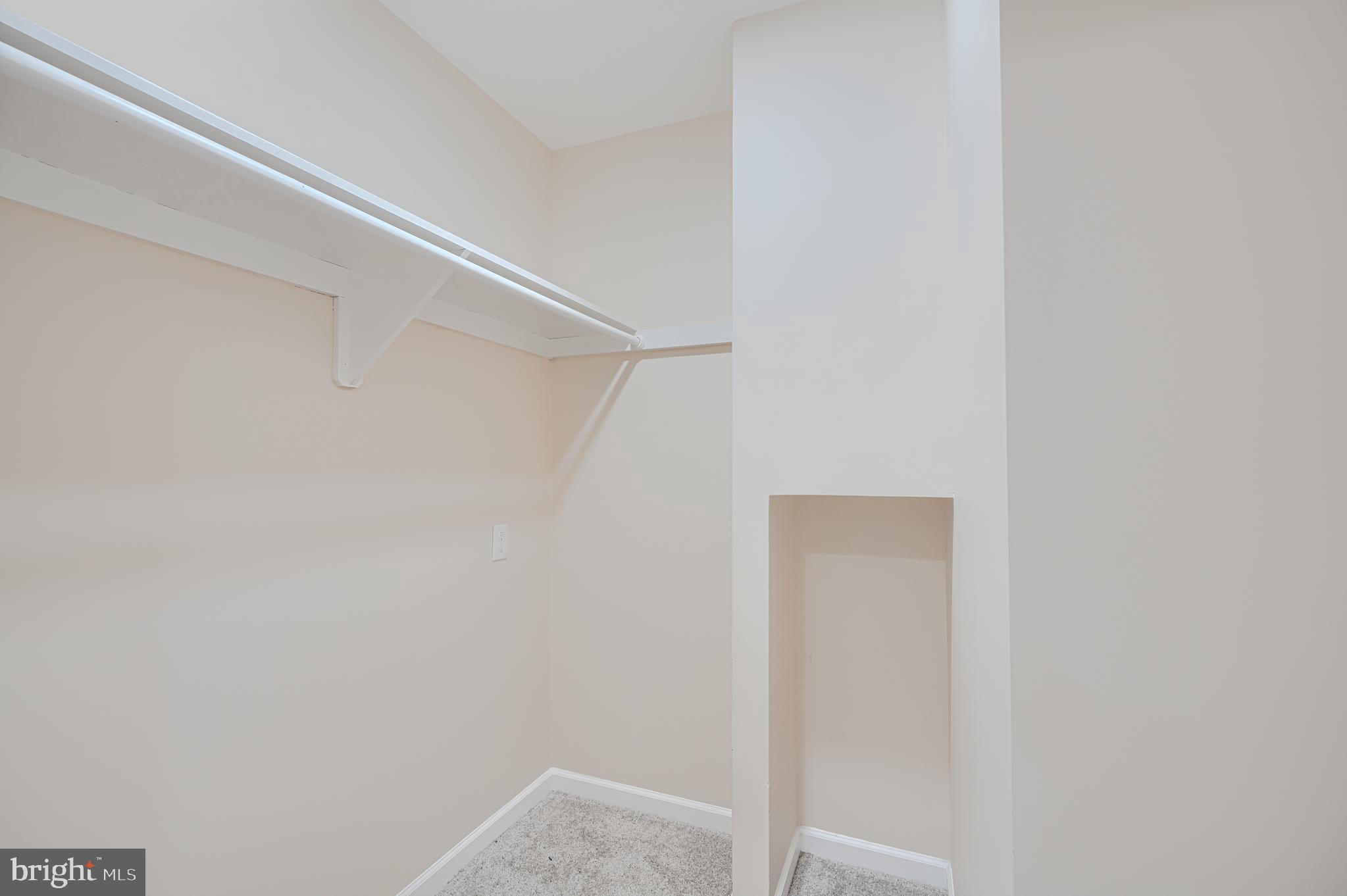 ARUNDEL GARDENS - Residential