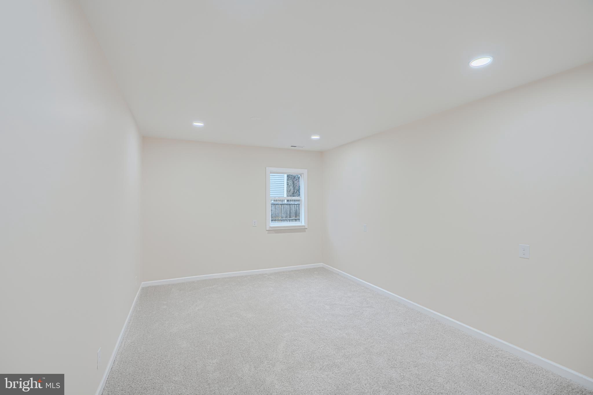 ARUNDEL GARDENS - Residential