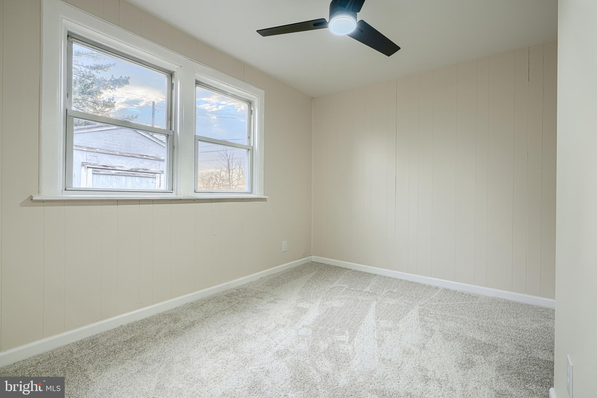 ARUNDEL GARDENS - Residential