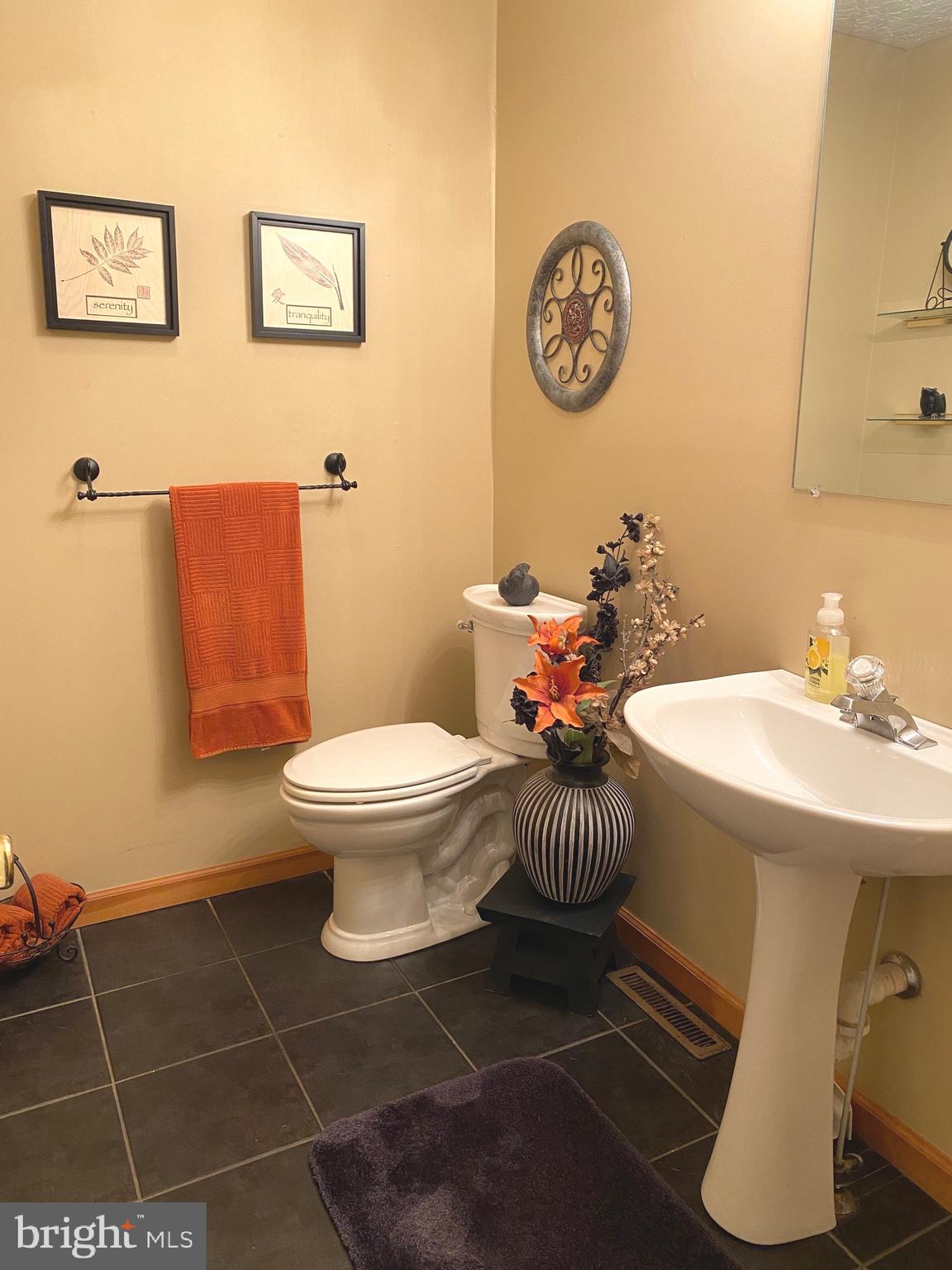 RIDGEWOOD MANOR - Residential