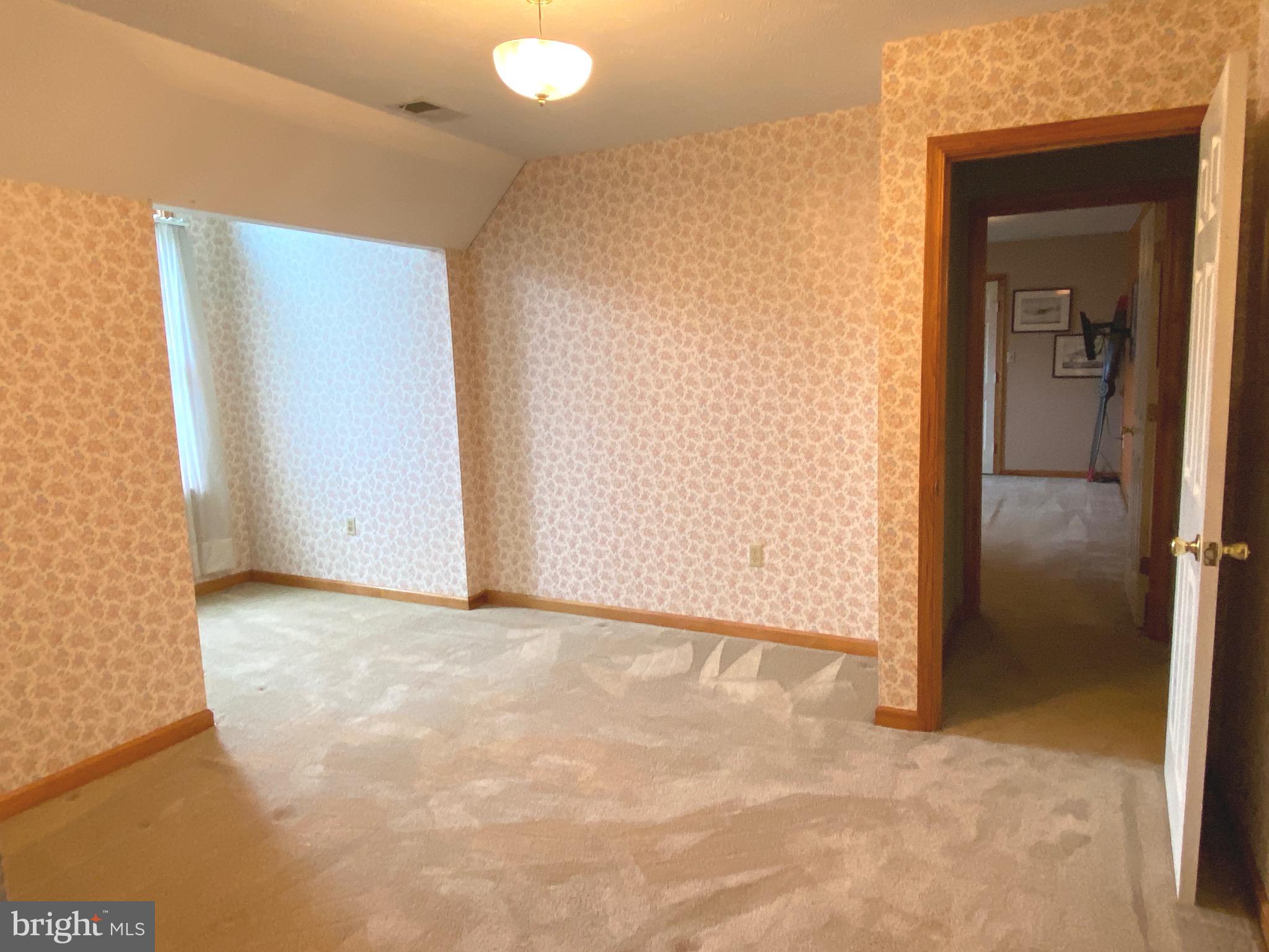 RIDGEWOOD MANOR - Residential