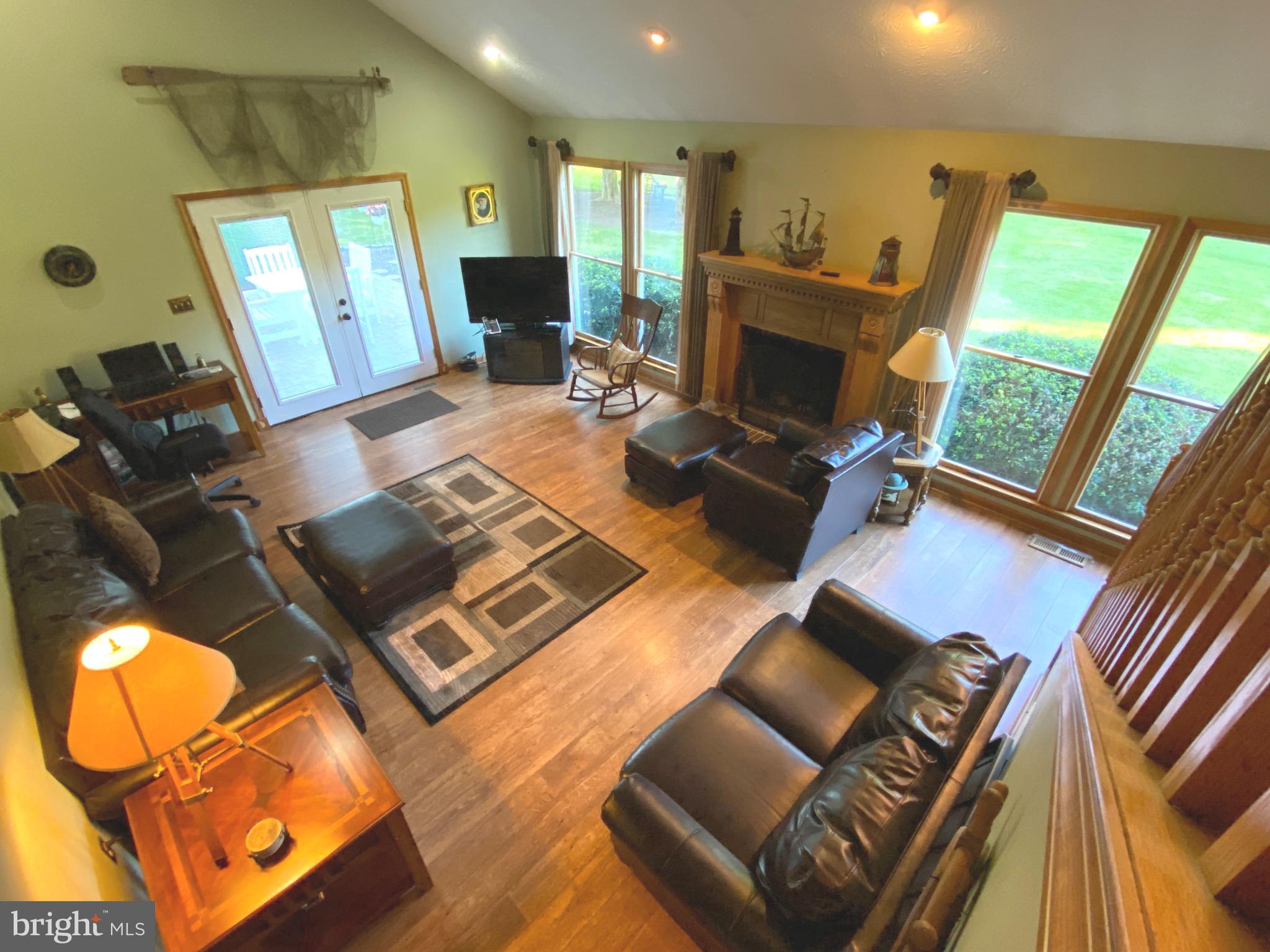 RIDGEWOOD MANOR - Residential