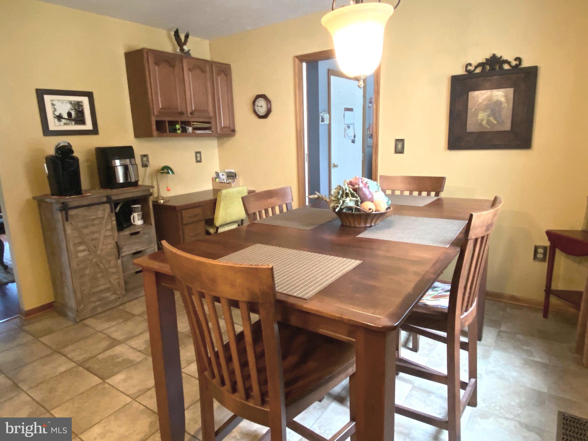 RIDGEWOOD MANOR - Residential