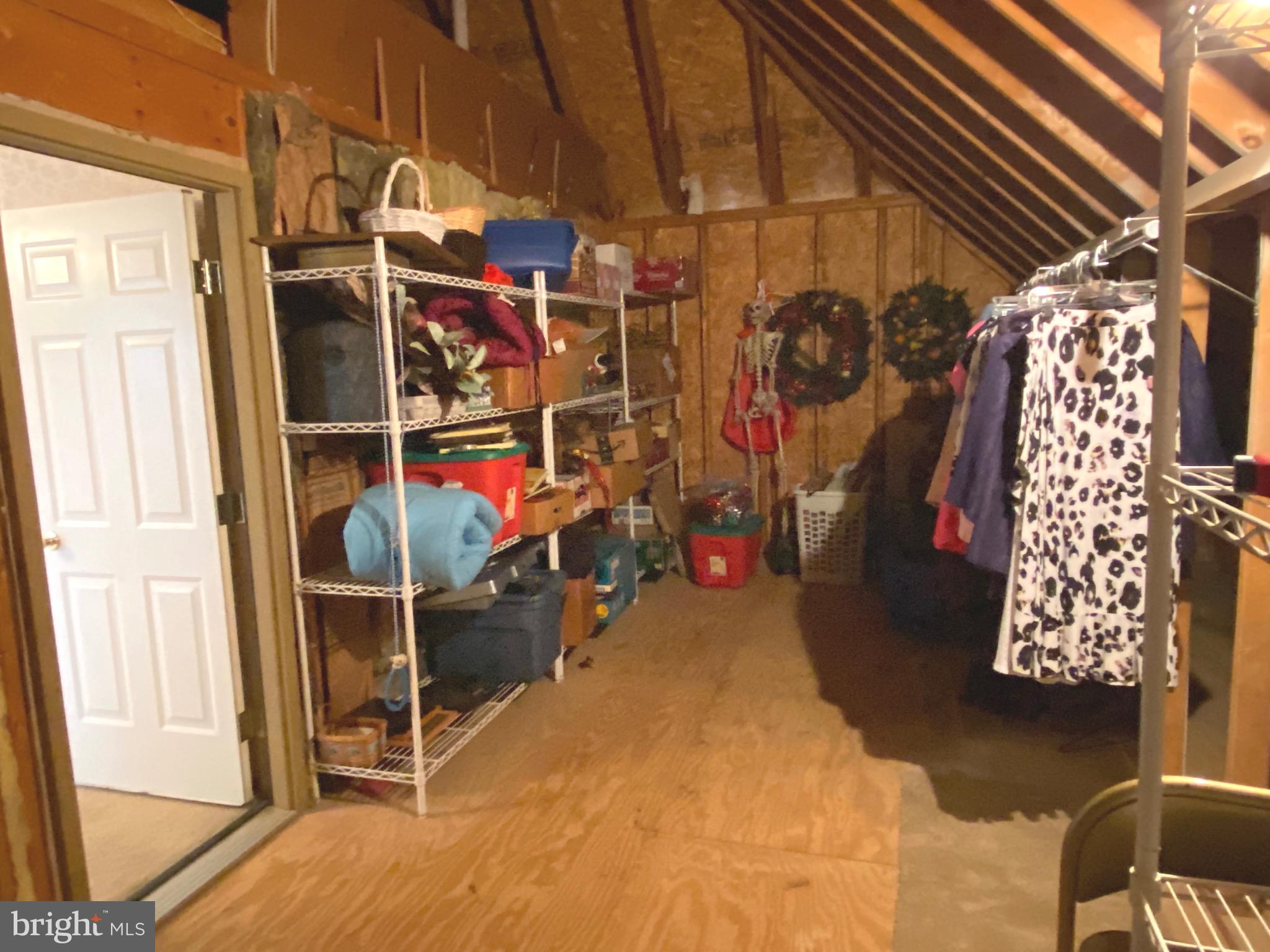 RIDGEWOOD MANOR - Residential