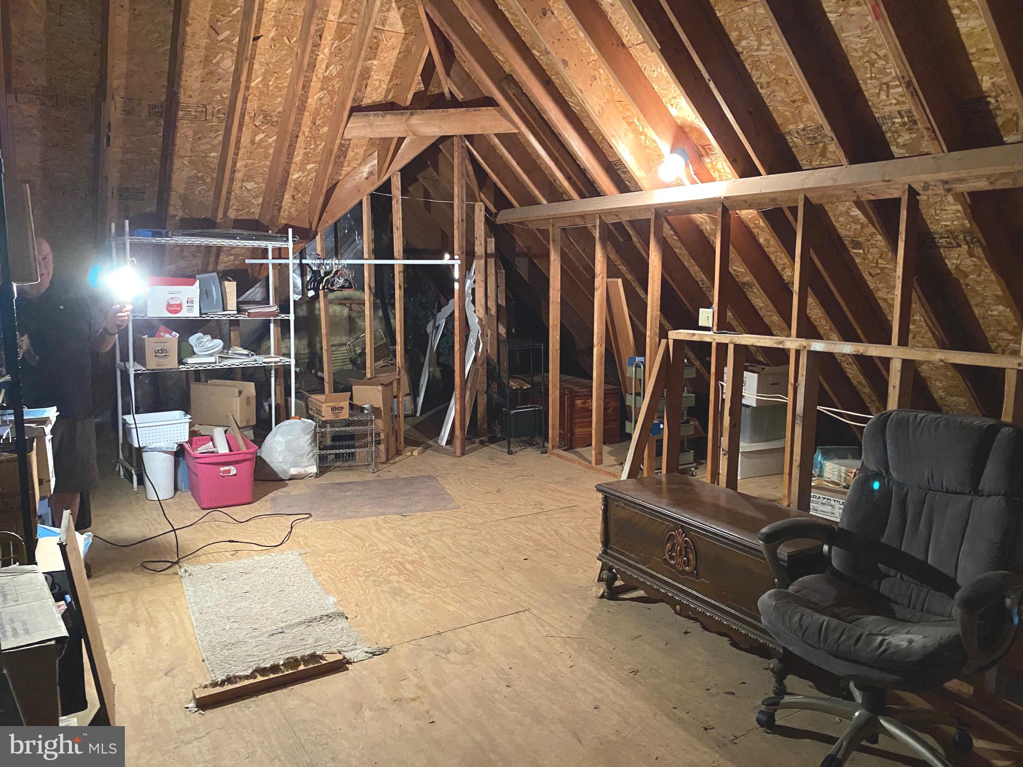 RIDGEWOOD MANOR - Residential