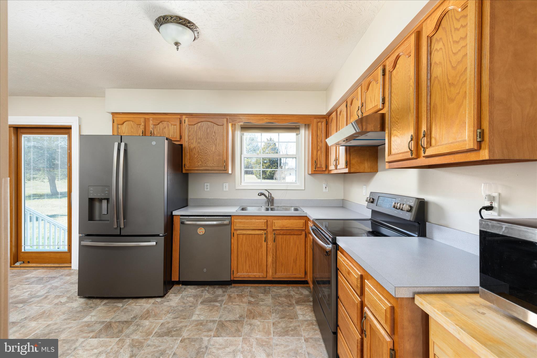 RIDGEWAY EAST - Residential