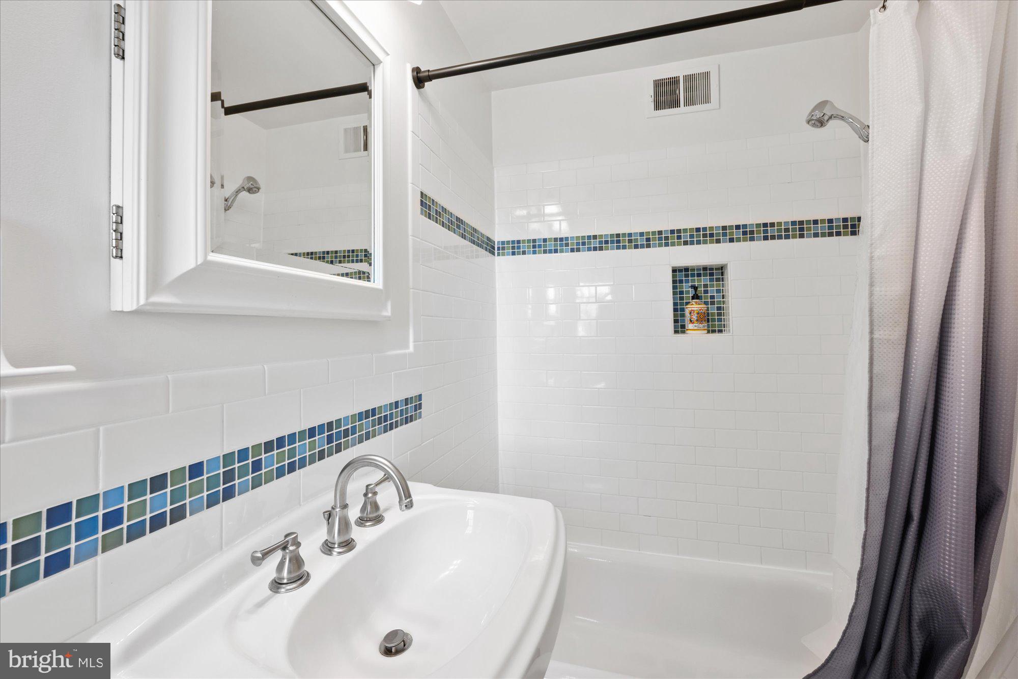 ROCK CREEK HIGHLANDS - Residential