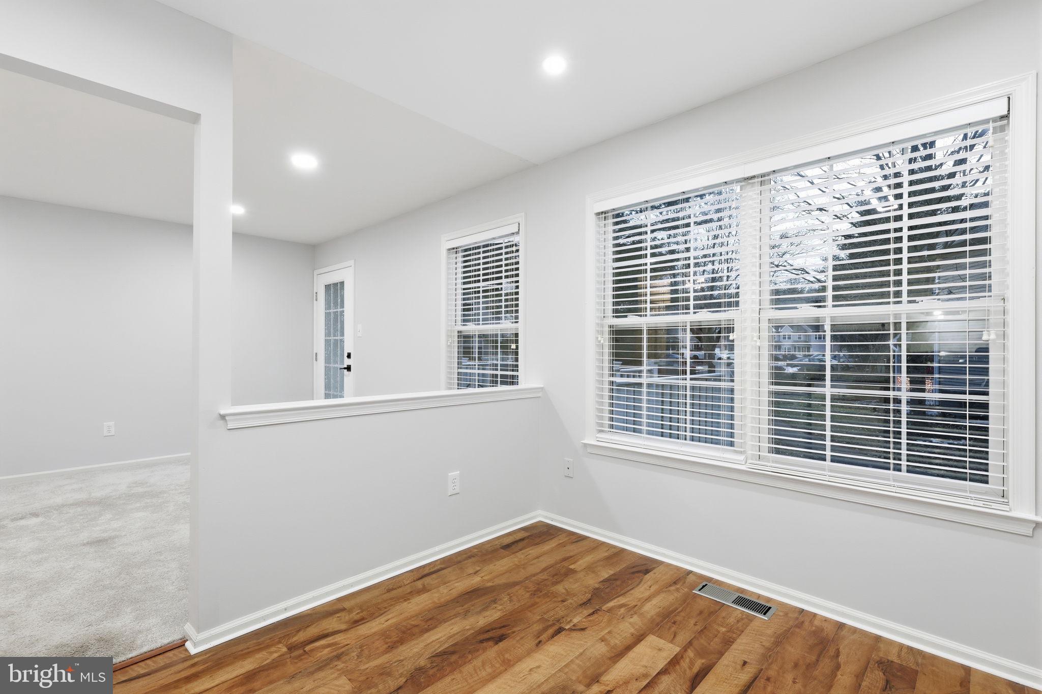 CHARING CROSS - Residential Lease