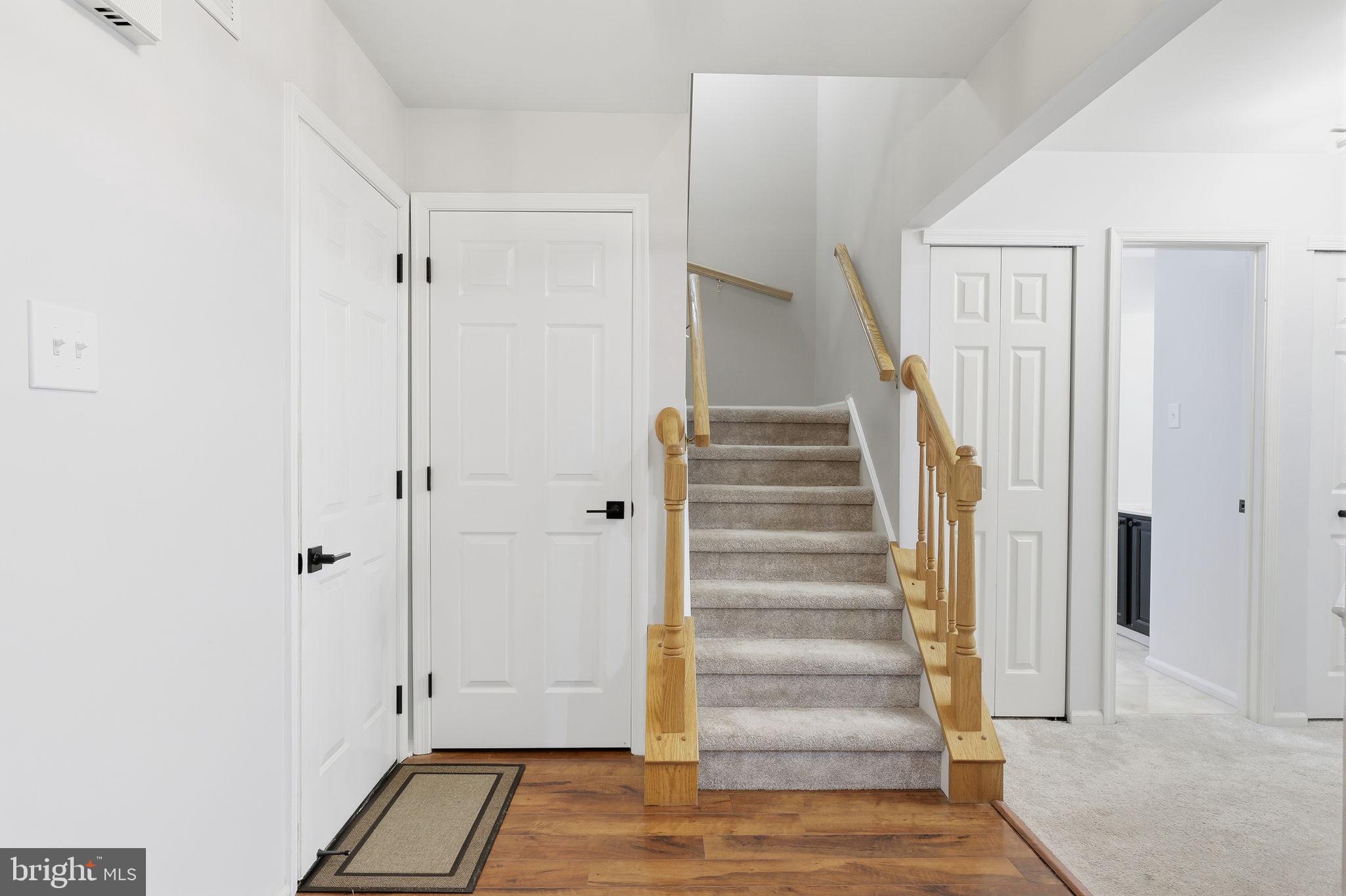 CHARING CROSS - Residential Lease