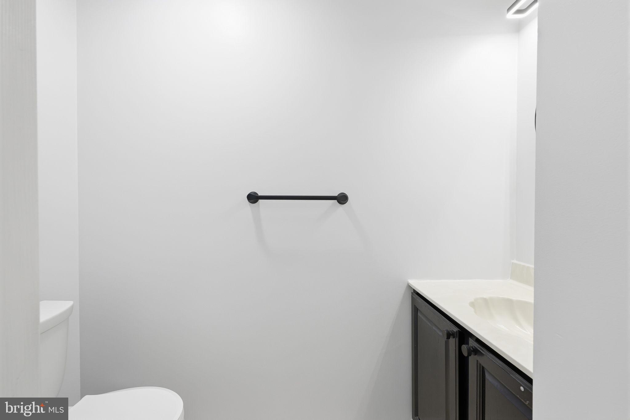 CHARING CROSS - Residential Lease