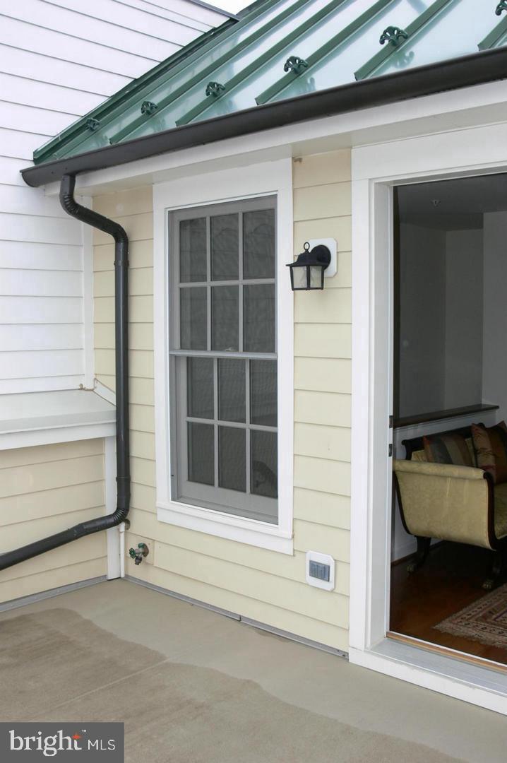 POTOMAC GREENS - Residential Lease