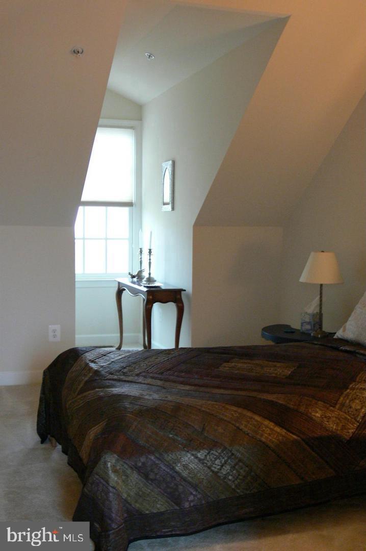 POTOMAC GREENS - Residential Lease