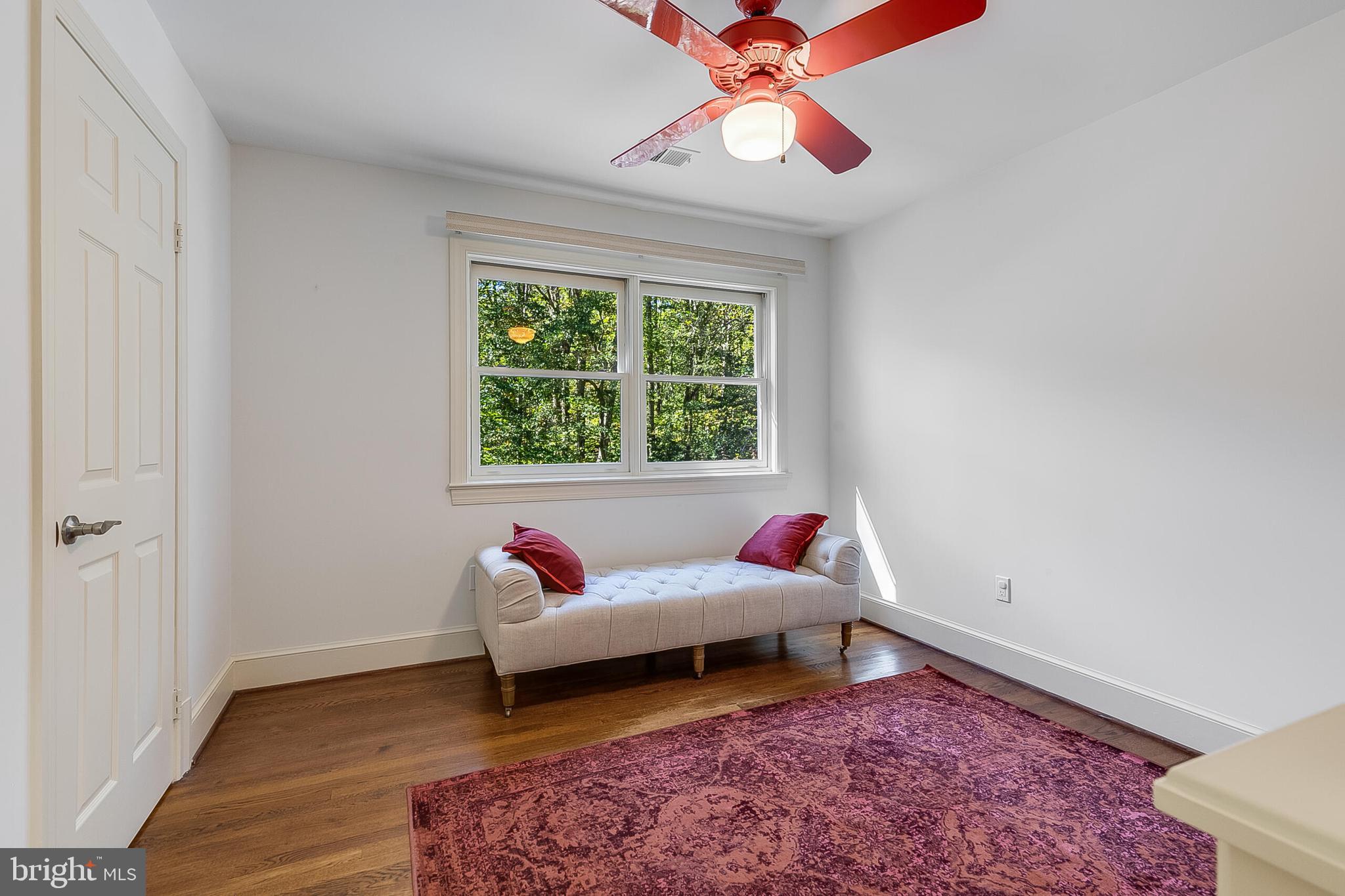 OAKMONT - Residential