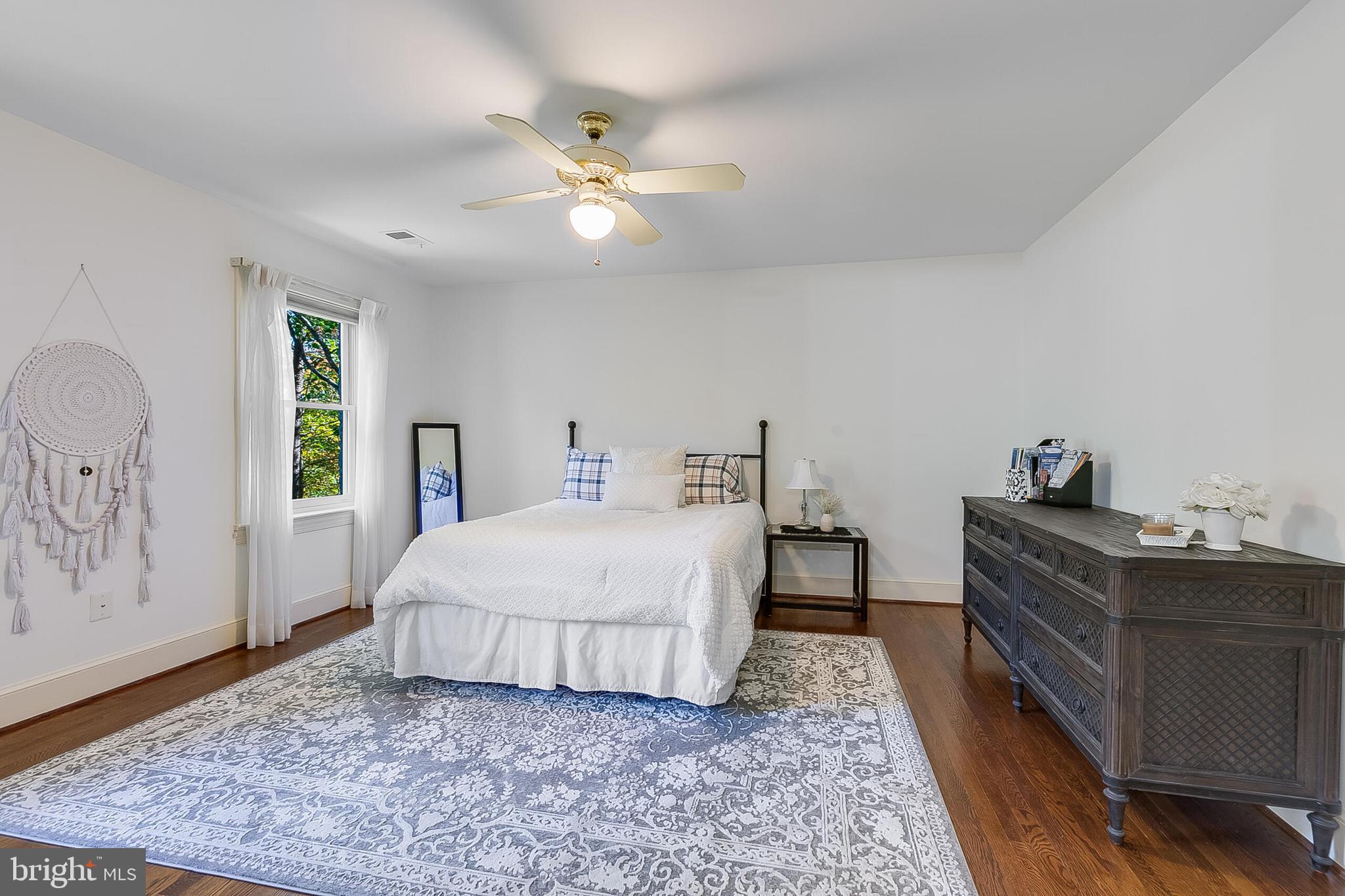 OAKMONT - Residential