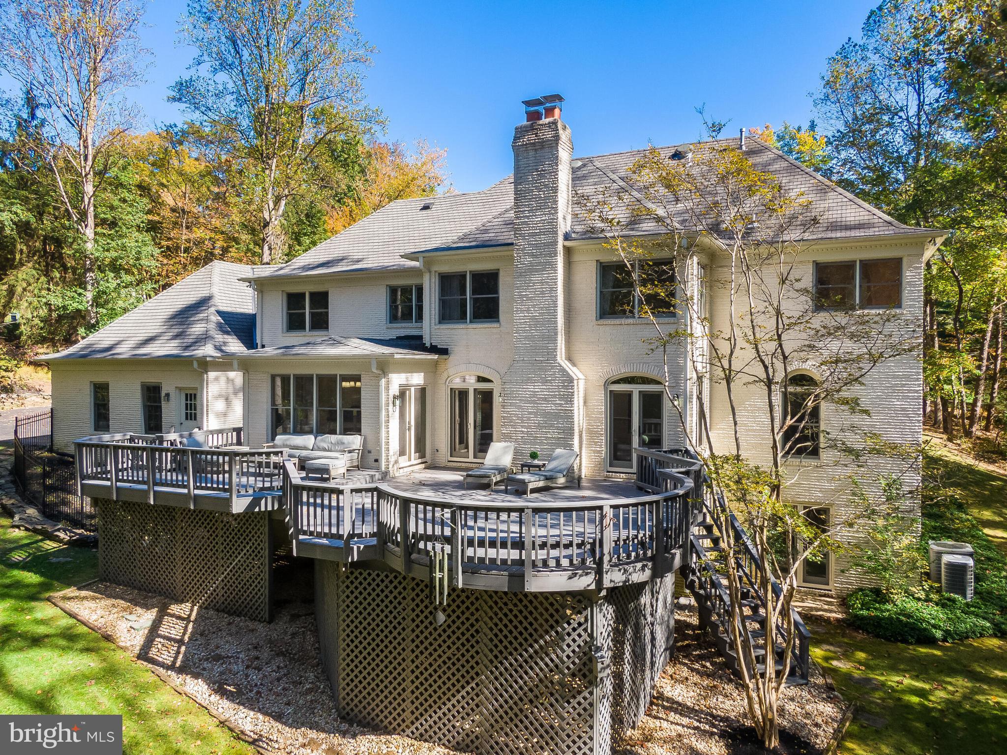 OAKMONT - Residential