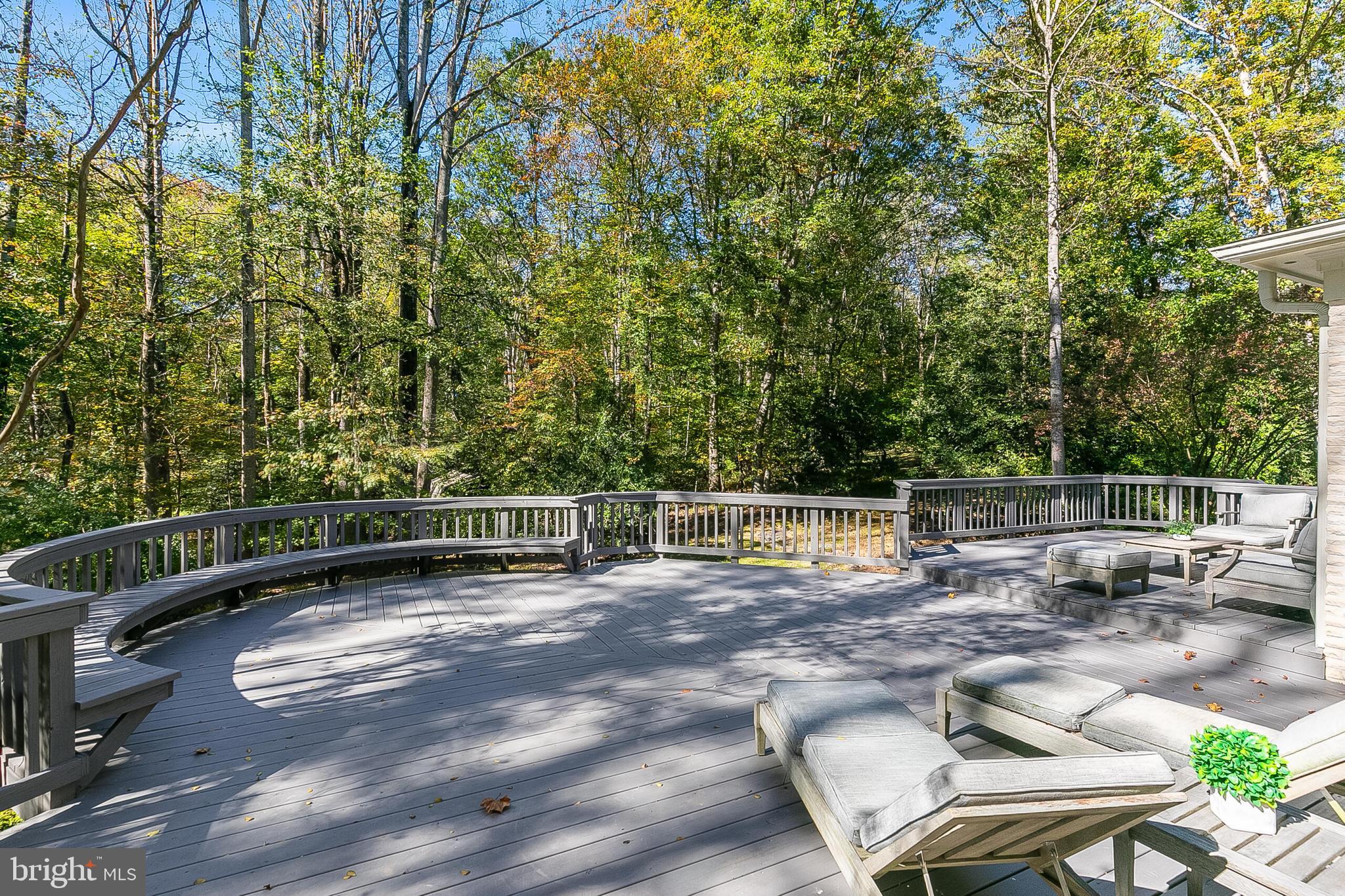 OAKMONT - Residential