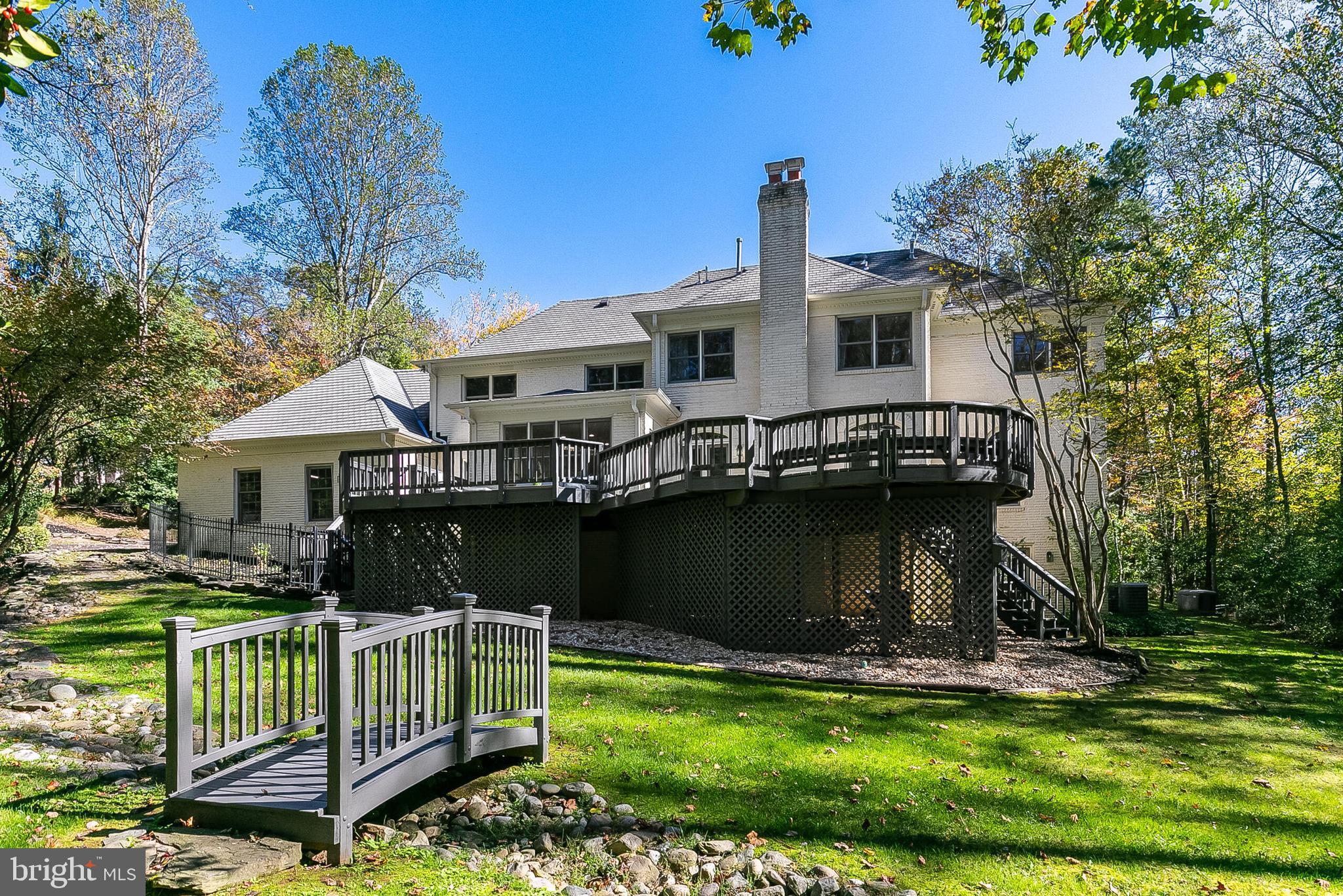 OAKMONT - Residential