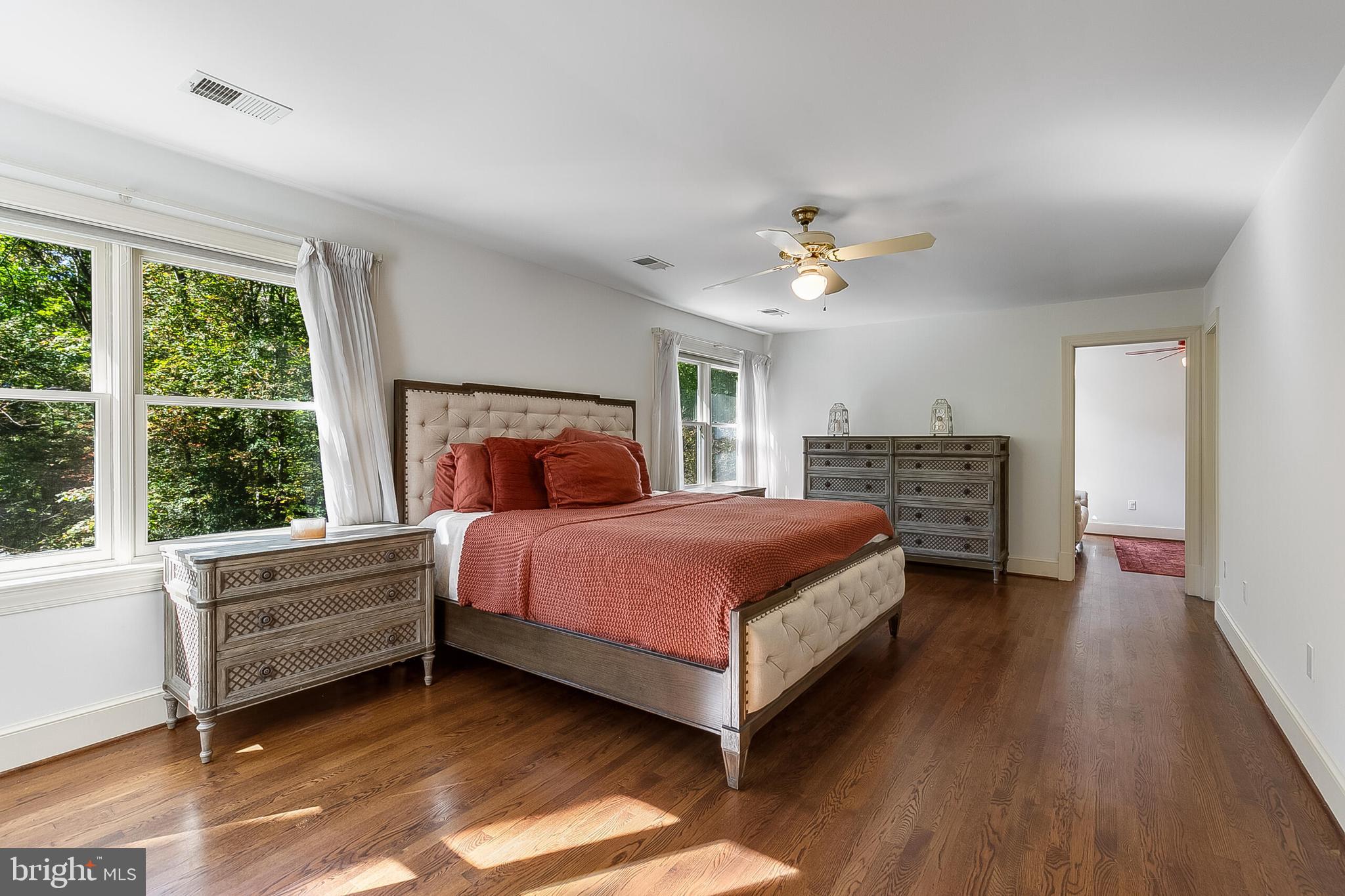 OAKMONT - Residential