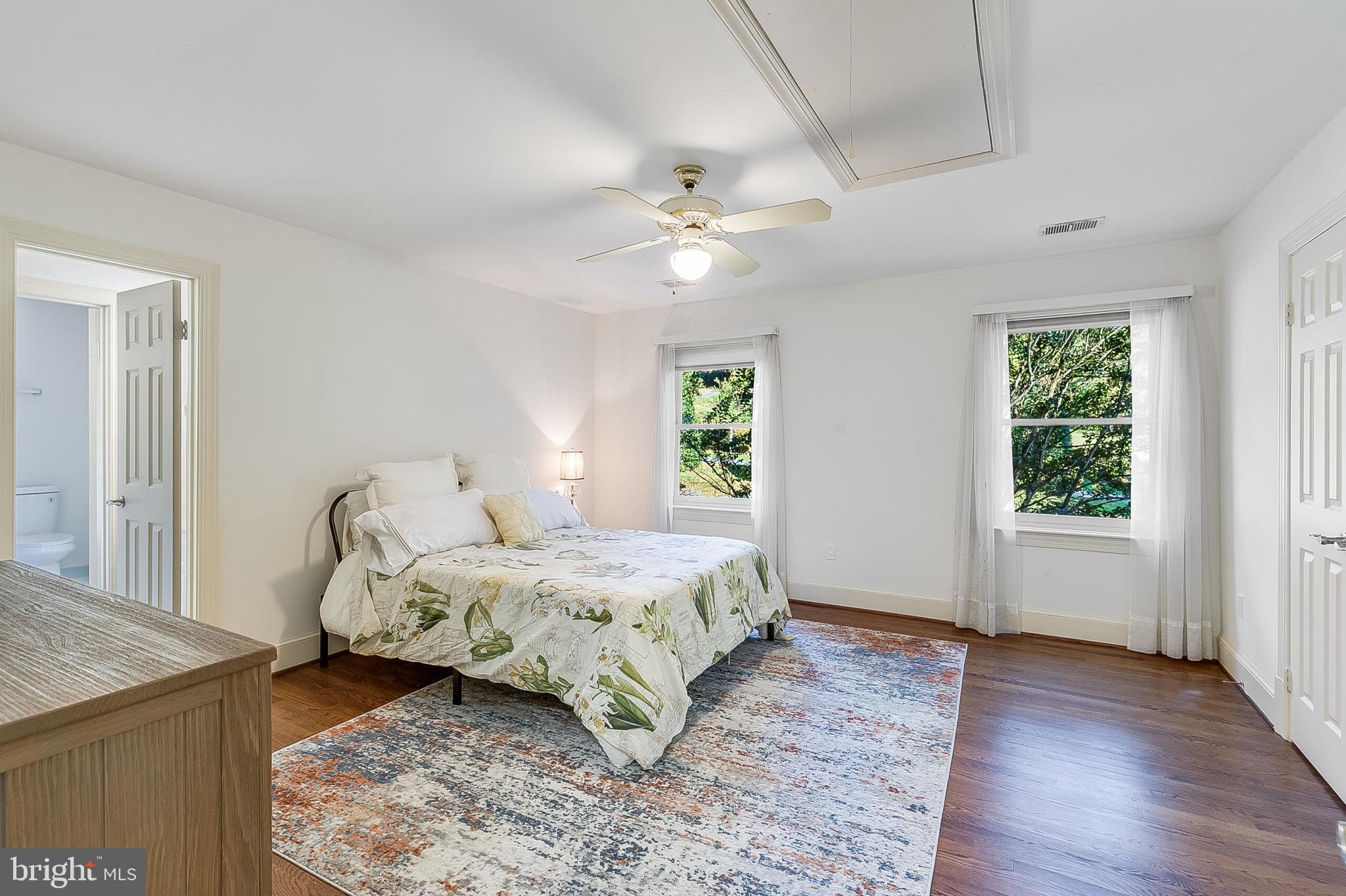 OAKMONT - Residential