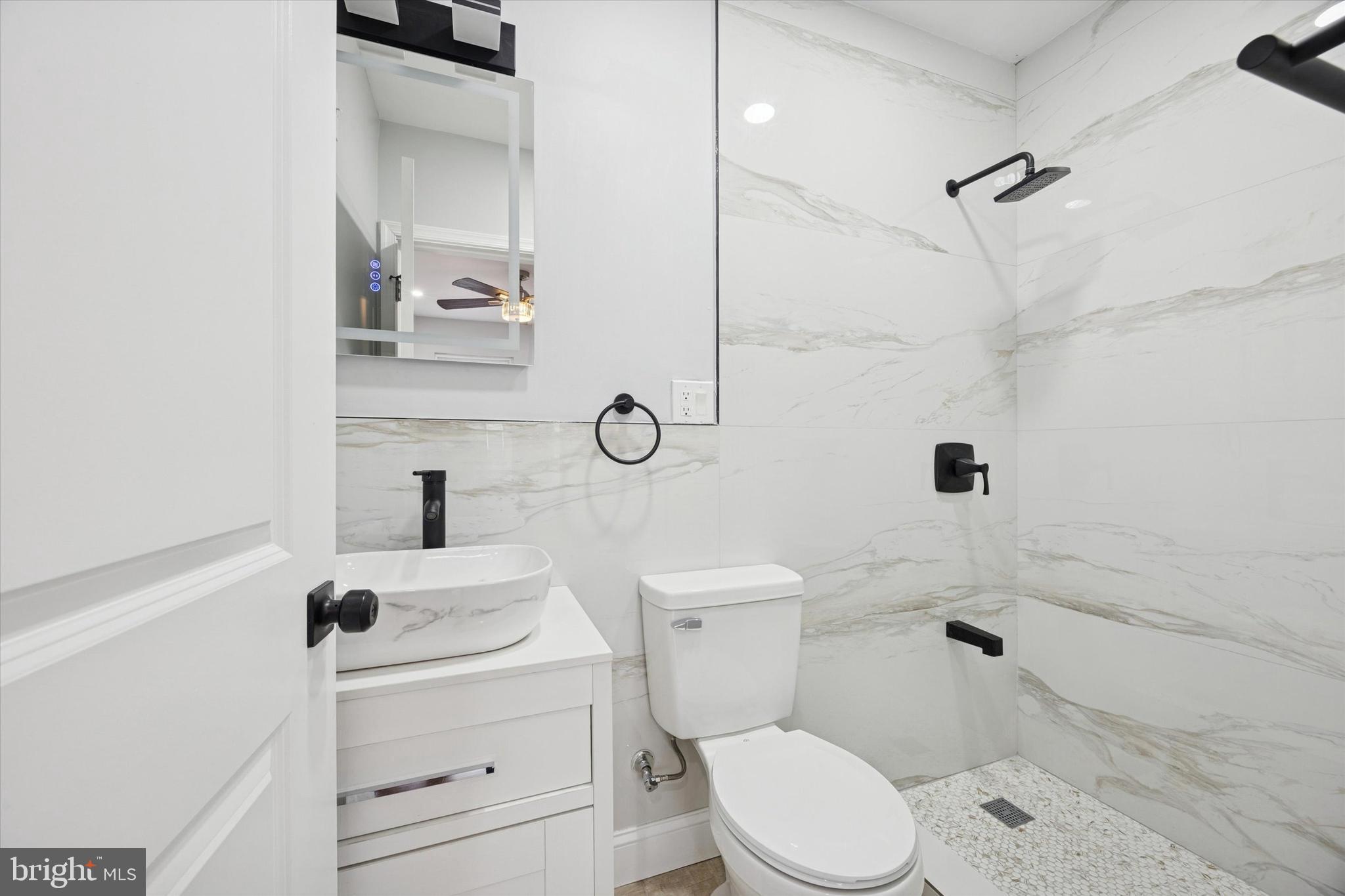 POINT BREEZE - Residential