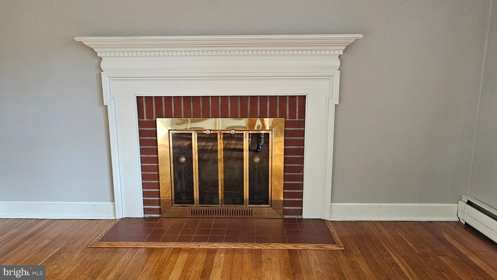 HALLETT HEIGHTS - Residential