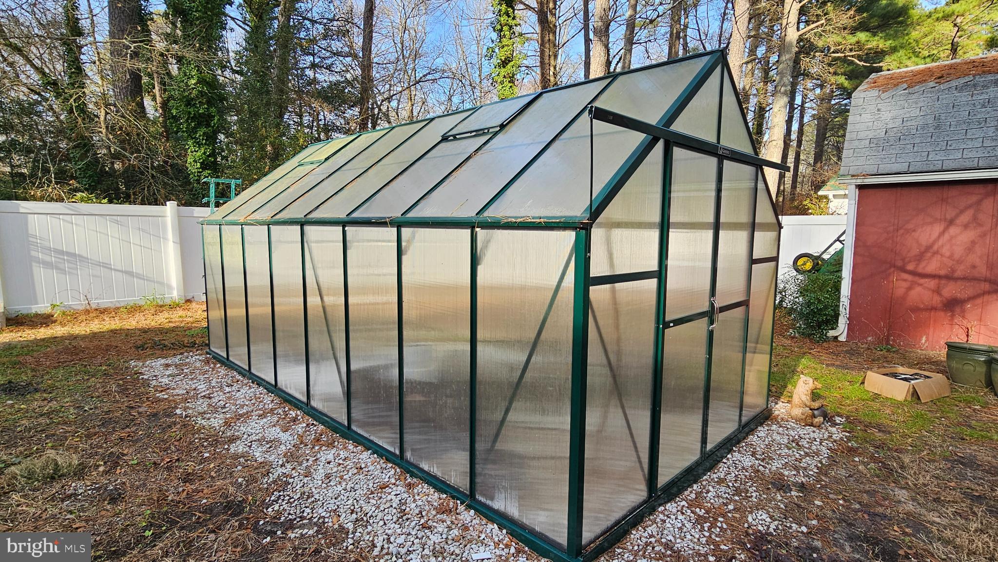 HALLETT HEIGHTS - Residential