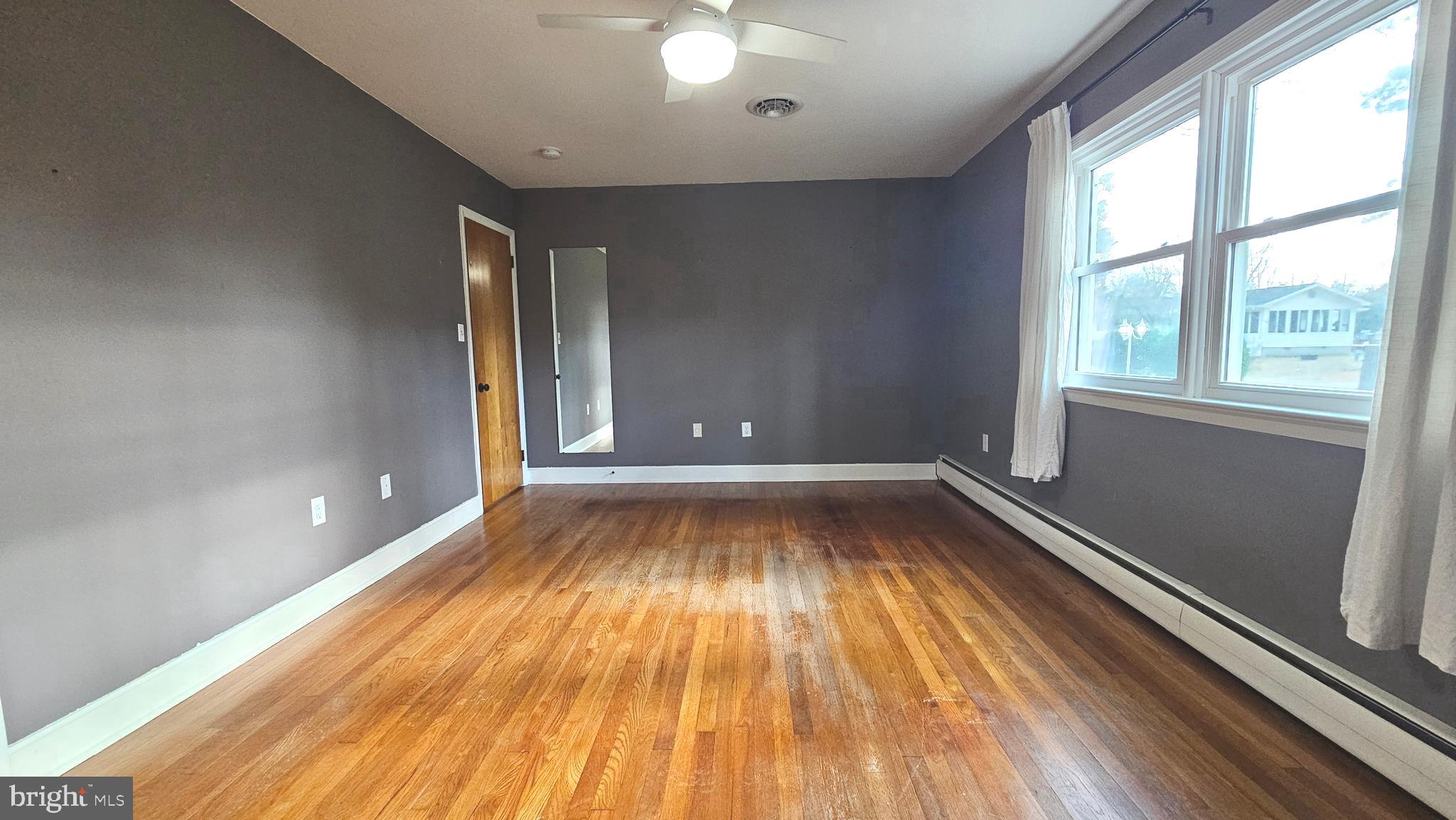 HALLETT HEIGHTS - Residential