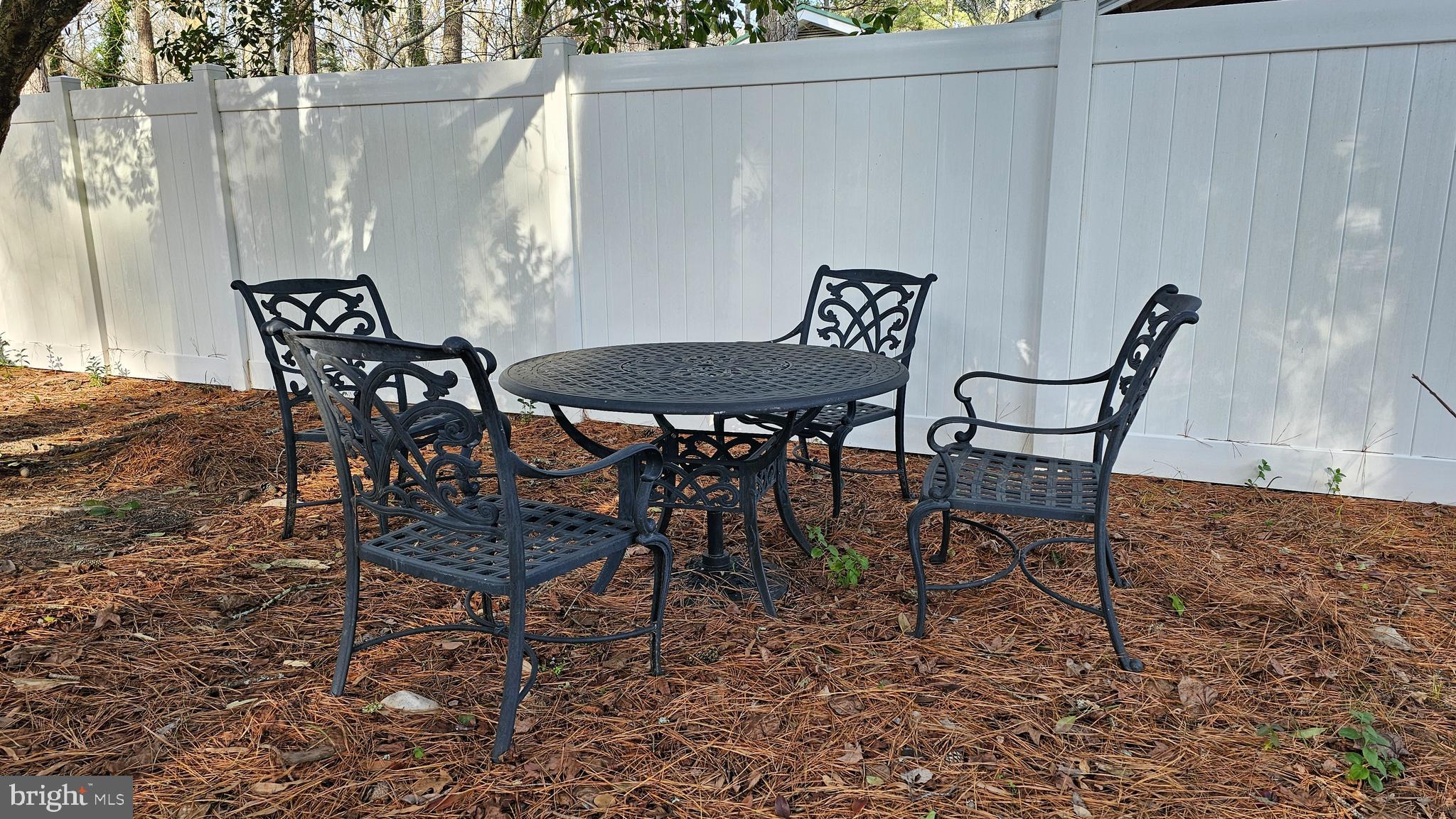 HALLETT HEIGHTS - Residential