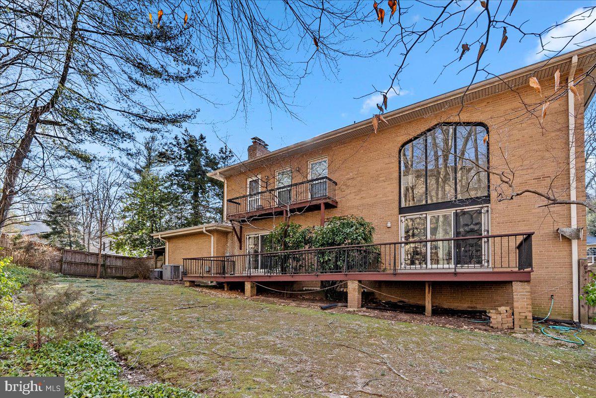 CHAIN BRIDGE HEIGHTS - Residential