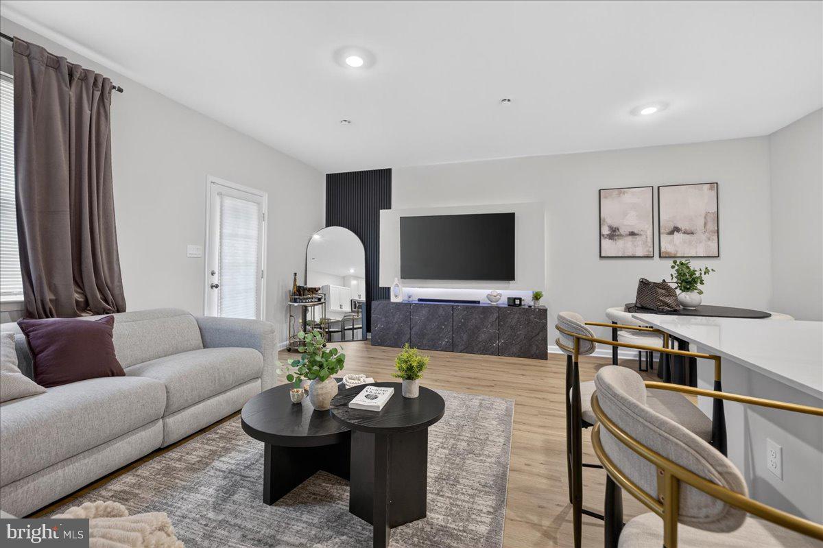 6 WHALER DRIVE