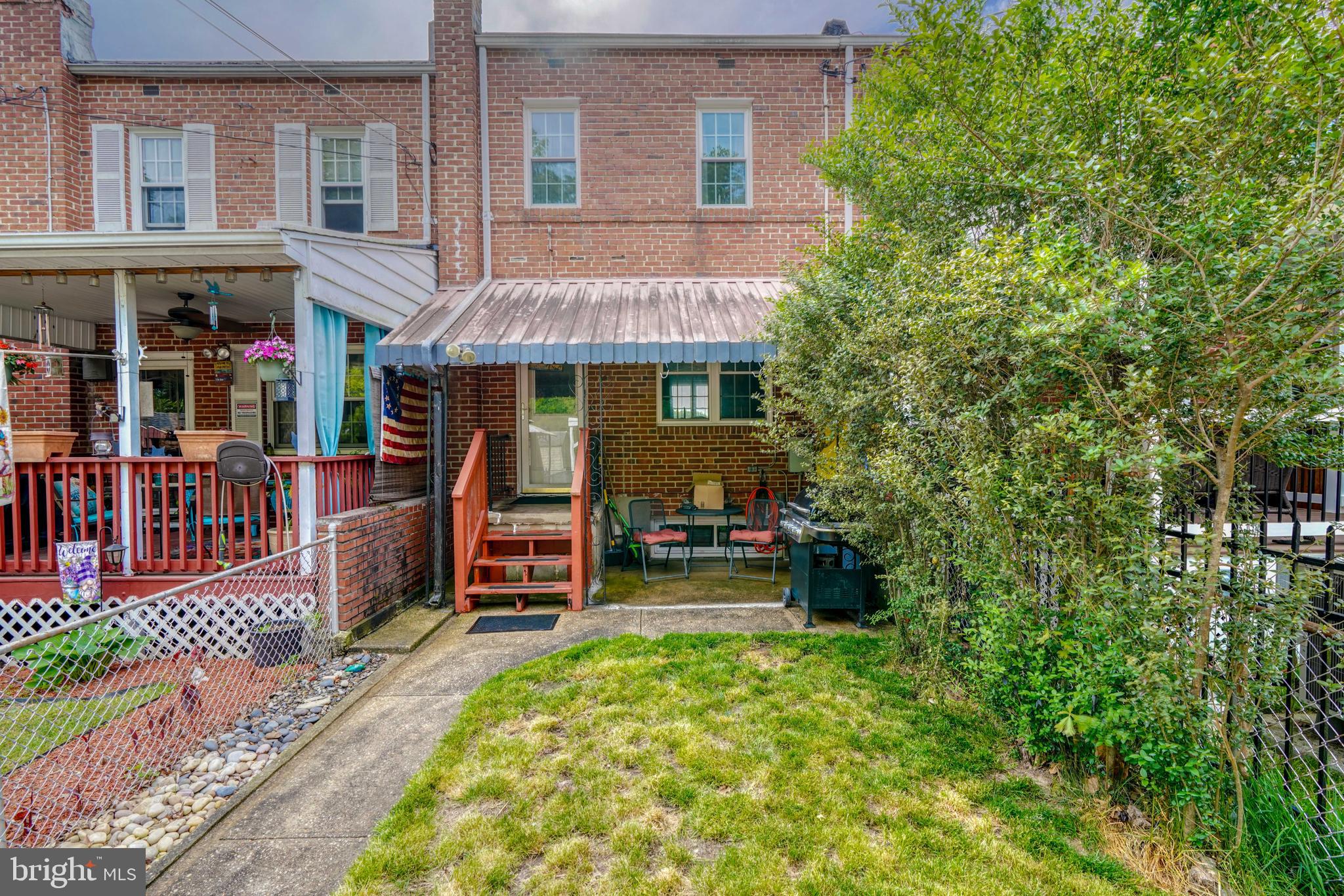 BALLARD GARDENS - Residential