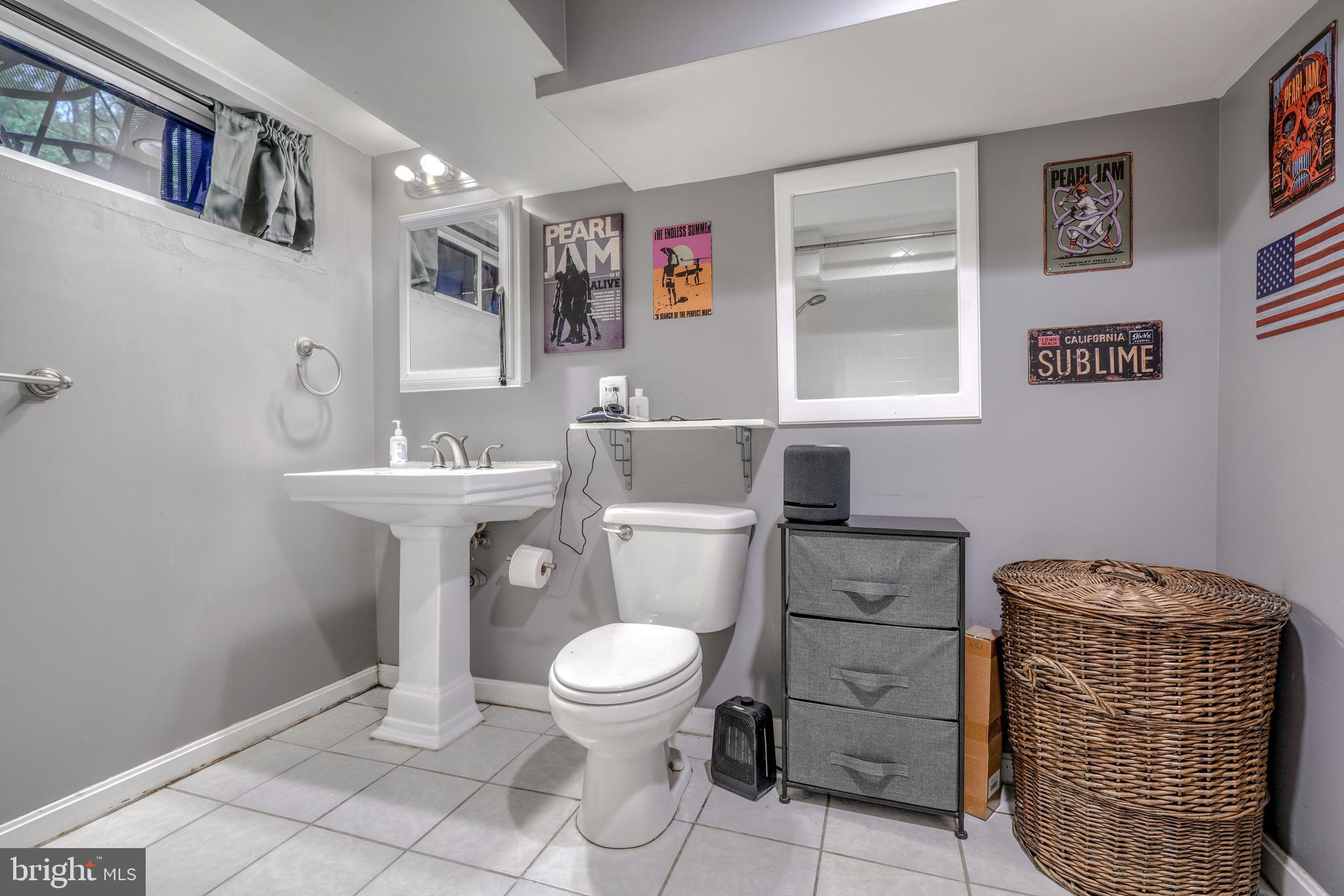 BALLARD GARDENS - Residential