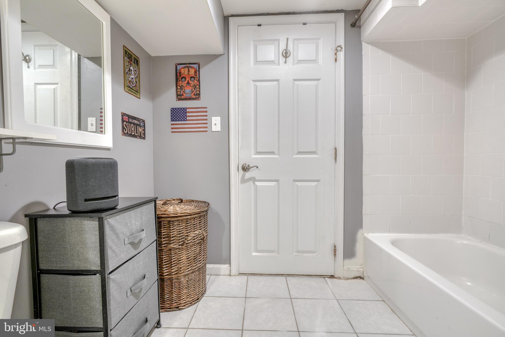 BALLARD GARDENS - Residential