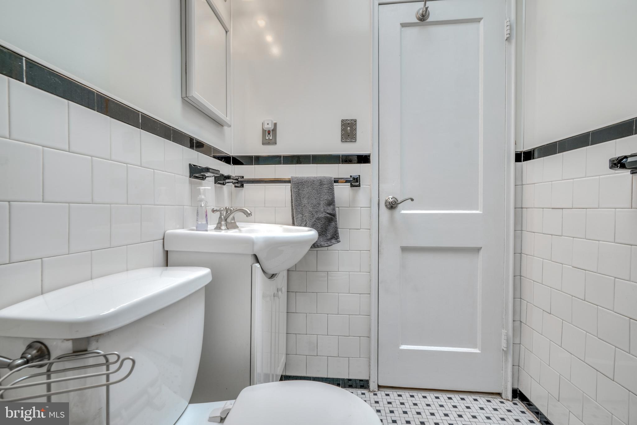 BALLARD GARDENS - Residential