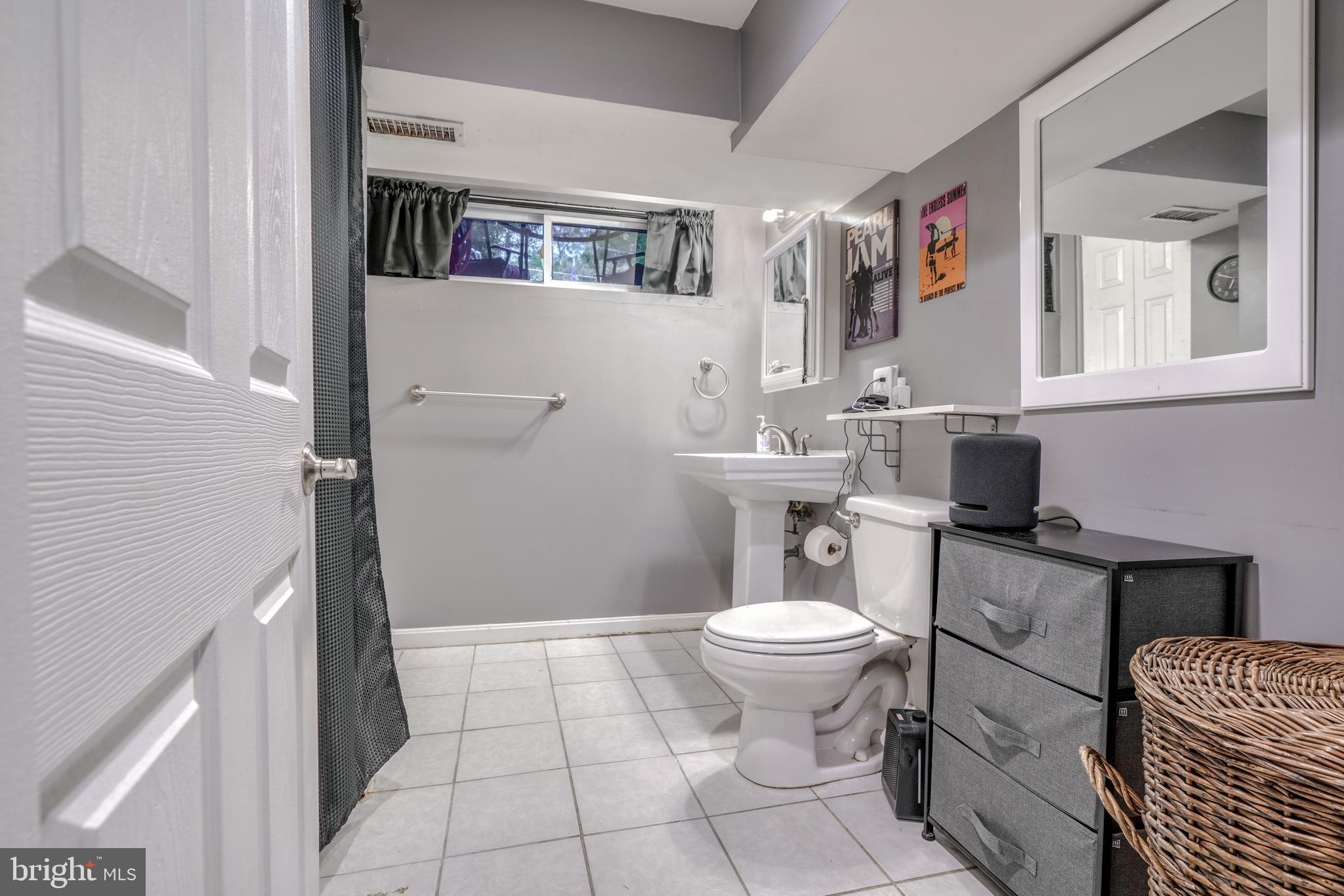 BALLARD GARDENS - Residential