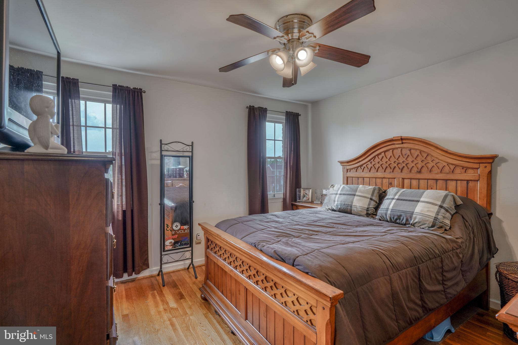 BALLARD GARDENS - Residential